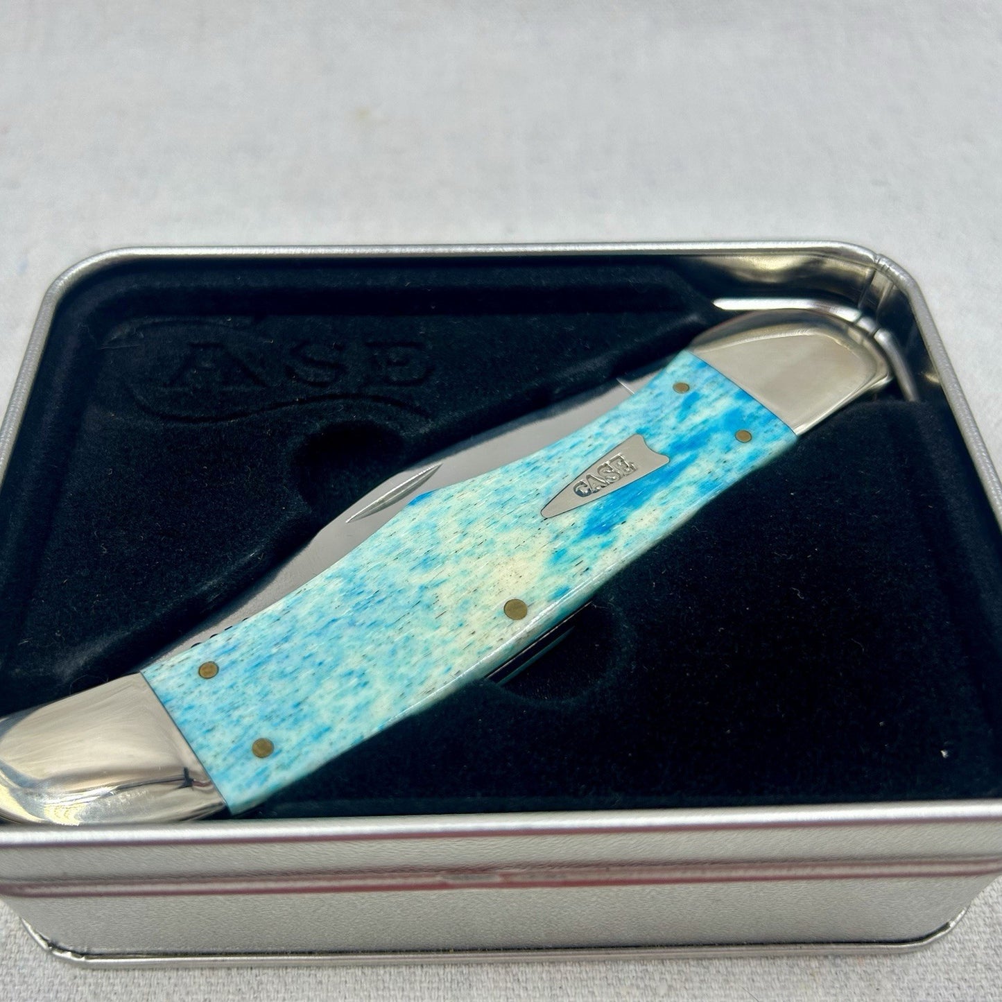 2010 Case Large Hunter 6165 Tang Stamp Premiere - Blue Appaloosa Handles - w Tin