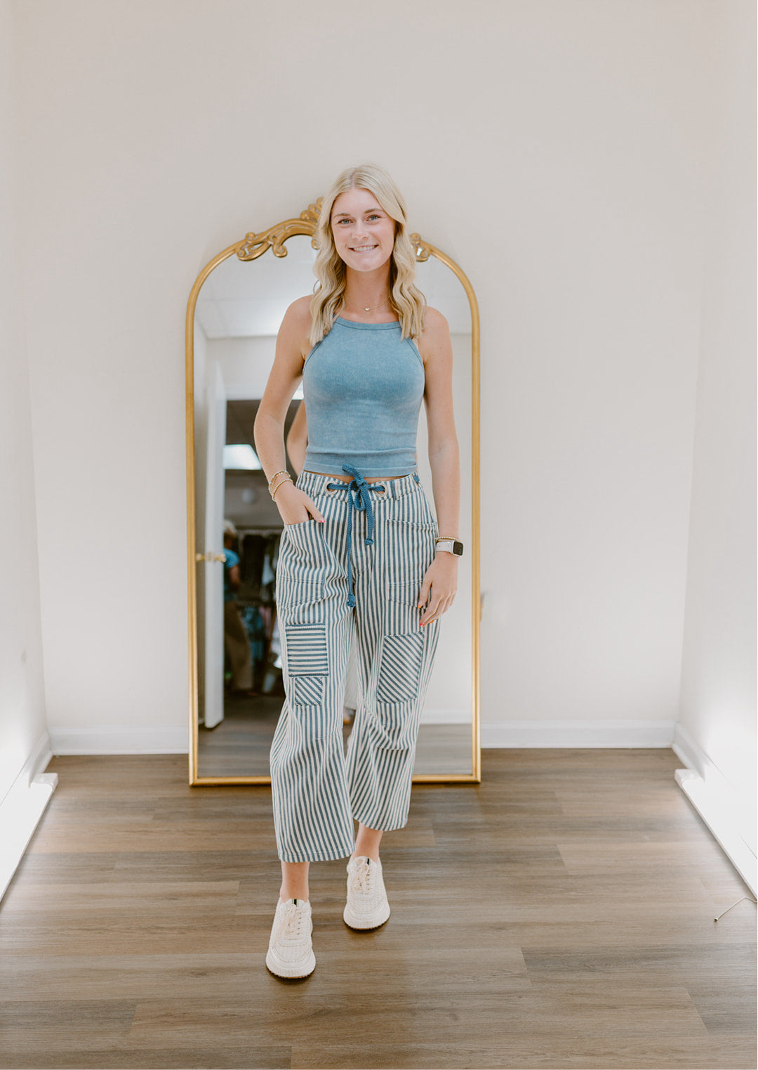 The Moxie Barrel Jean | Navy