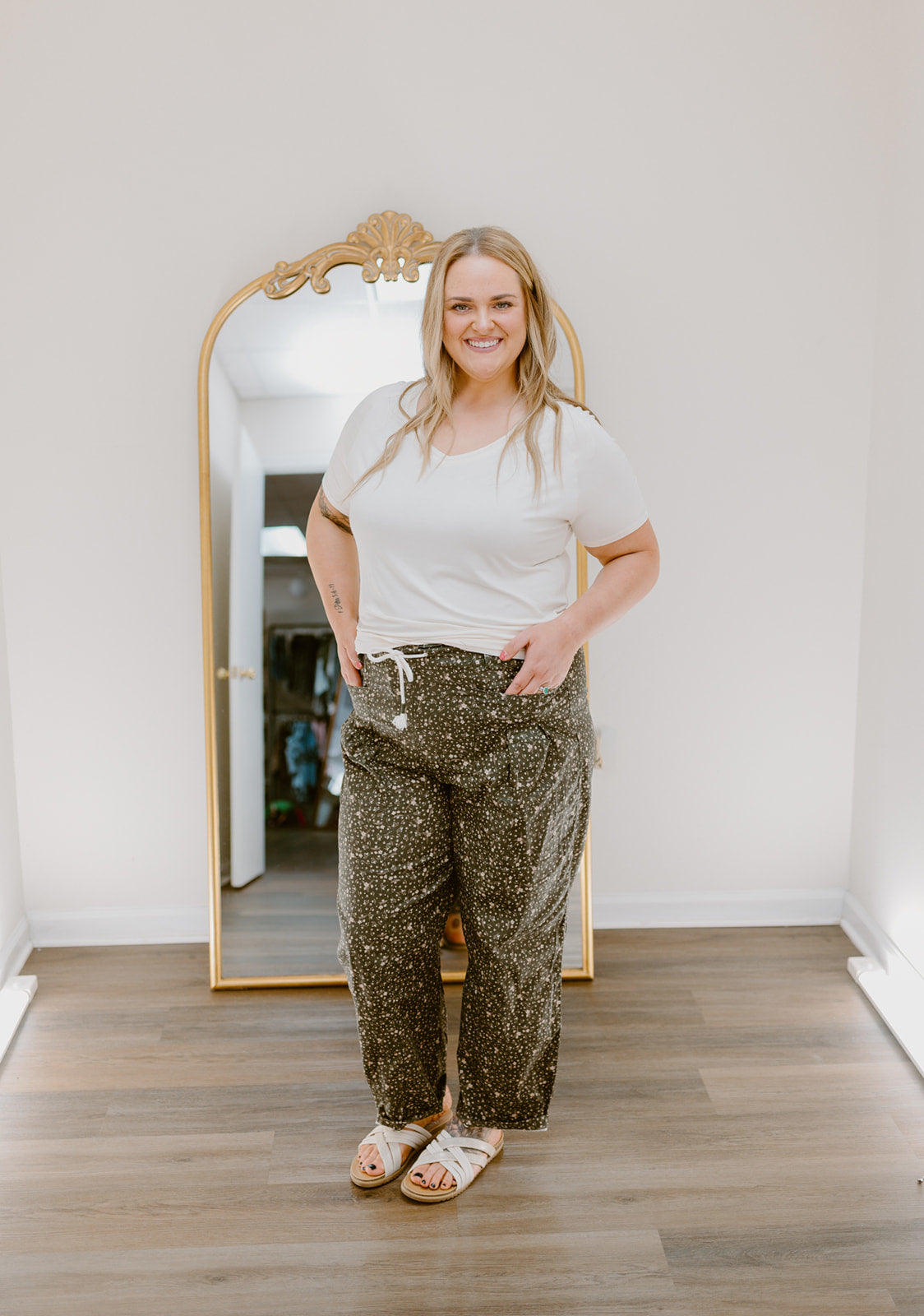 The Ditsy Daydream Pant | Olive