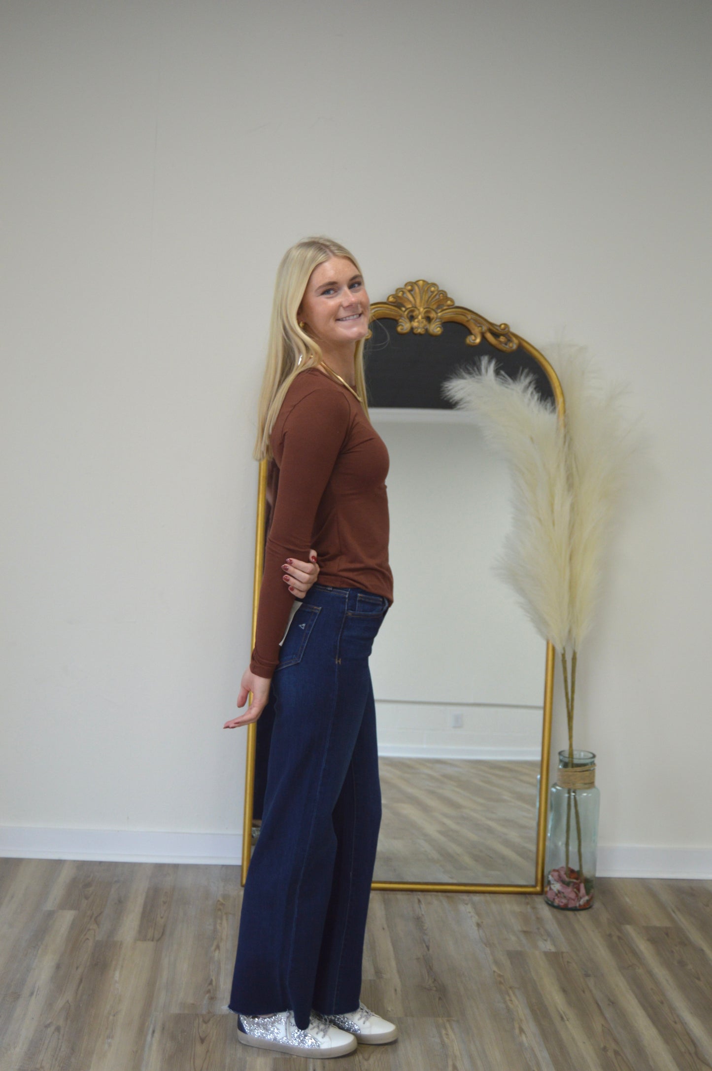 The Signature Crew Long Sleeve | Chestnut