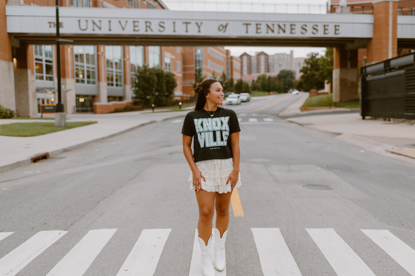 Knoxville Crop Tee | Black