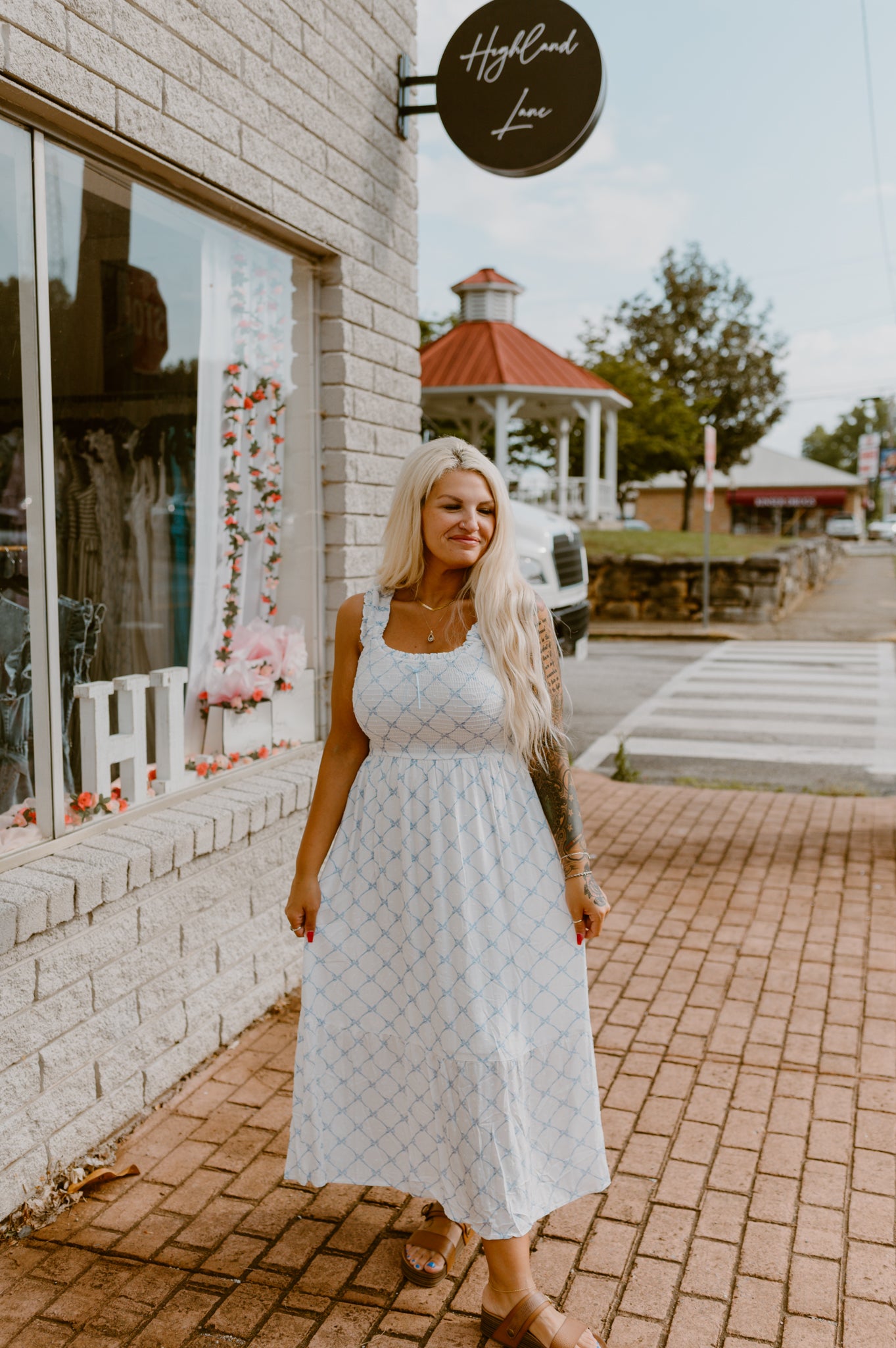 Bow Pattern Ruched Midi