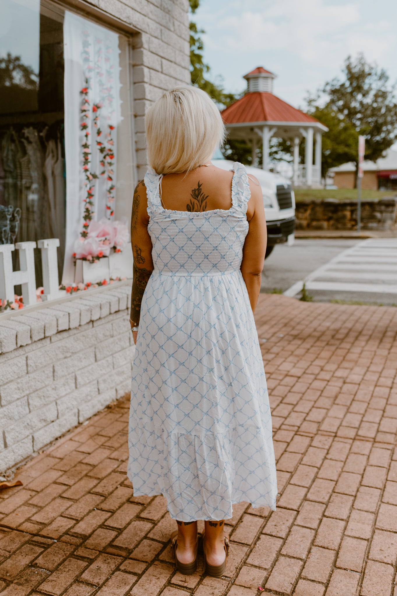 Bow Pattern Ruched Midi