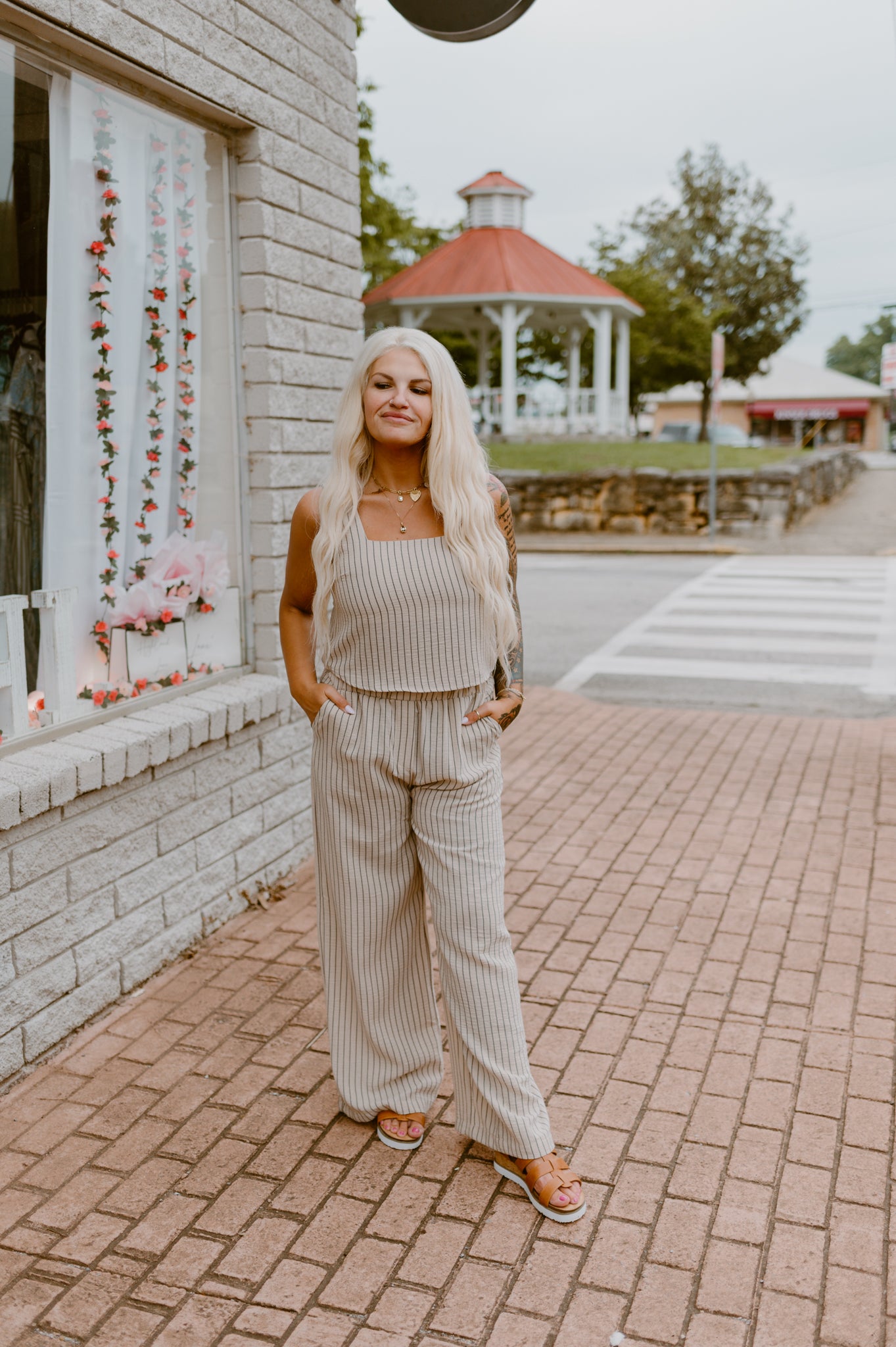 Sleeveless Striped Pant Set