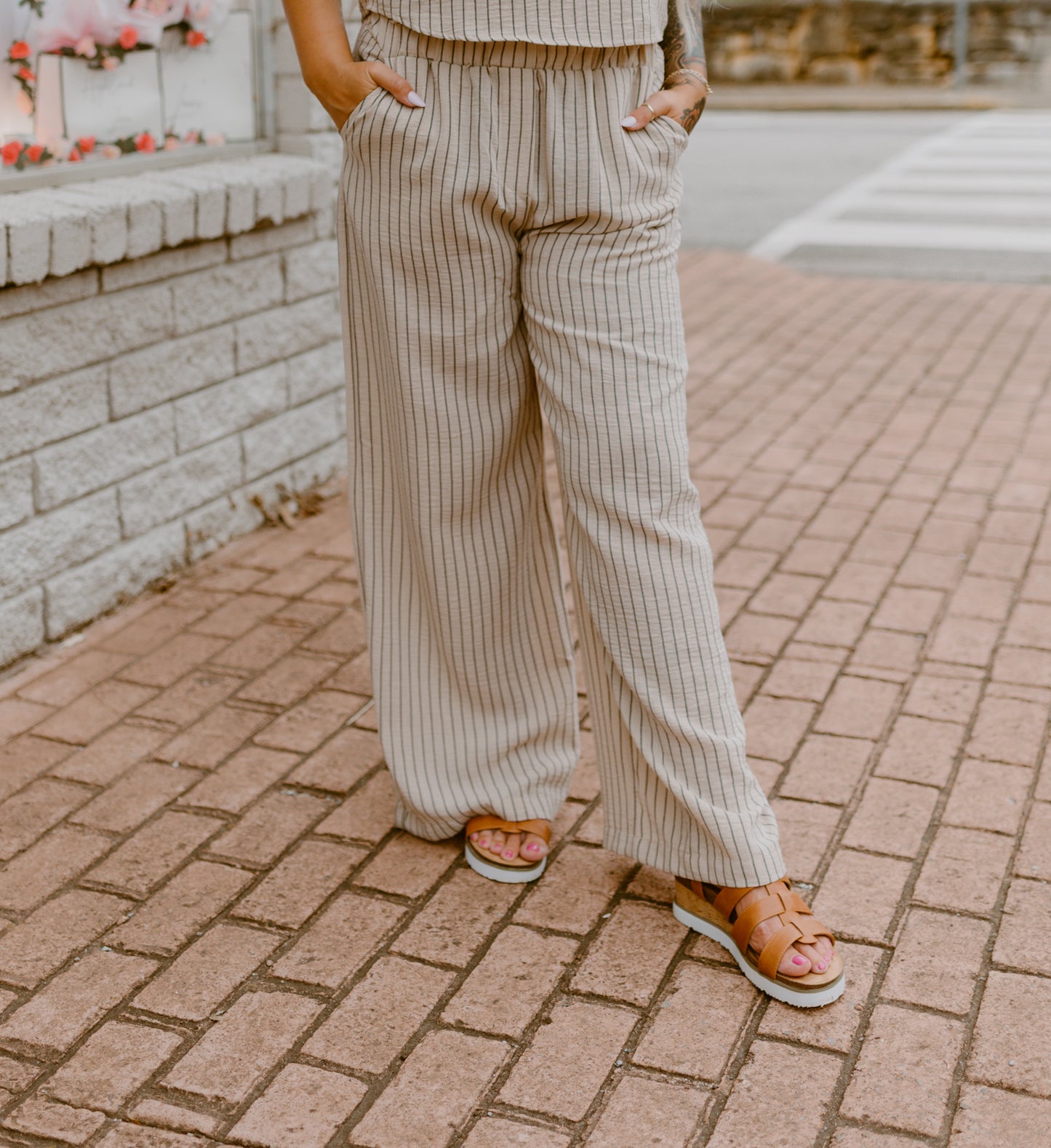 Sleeveless Striped Pant Set