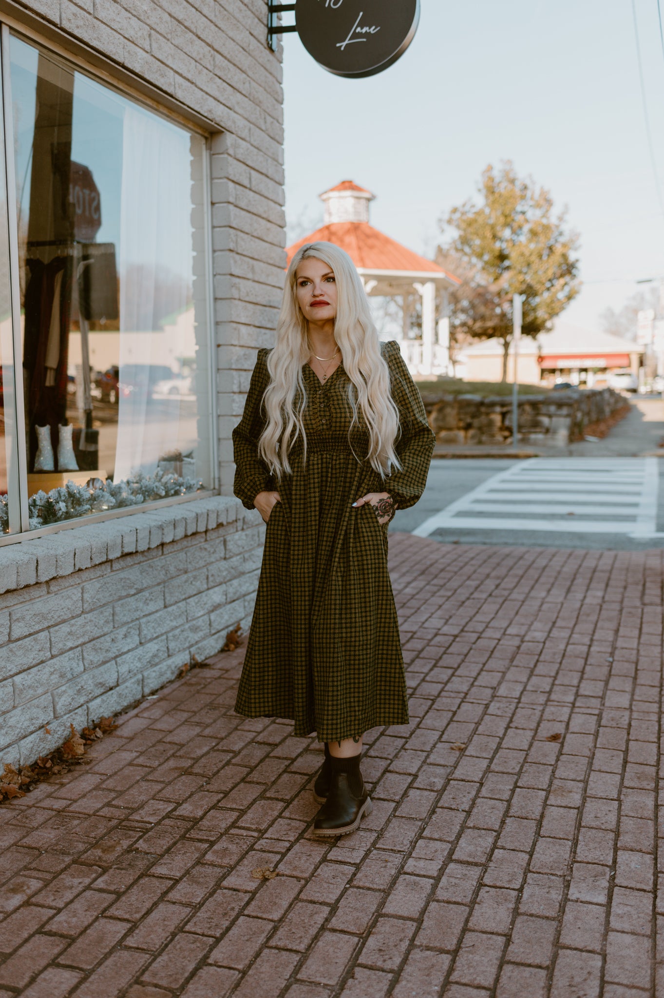 V-Neck Smocking Long Sleeve Plaid Midi Dress | Hunter Green