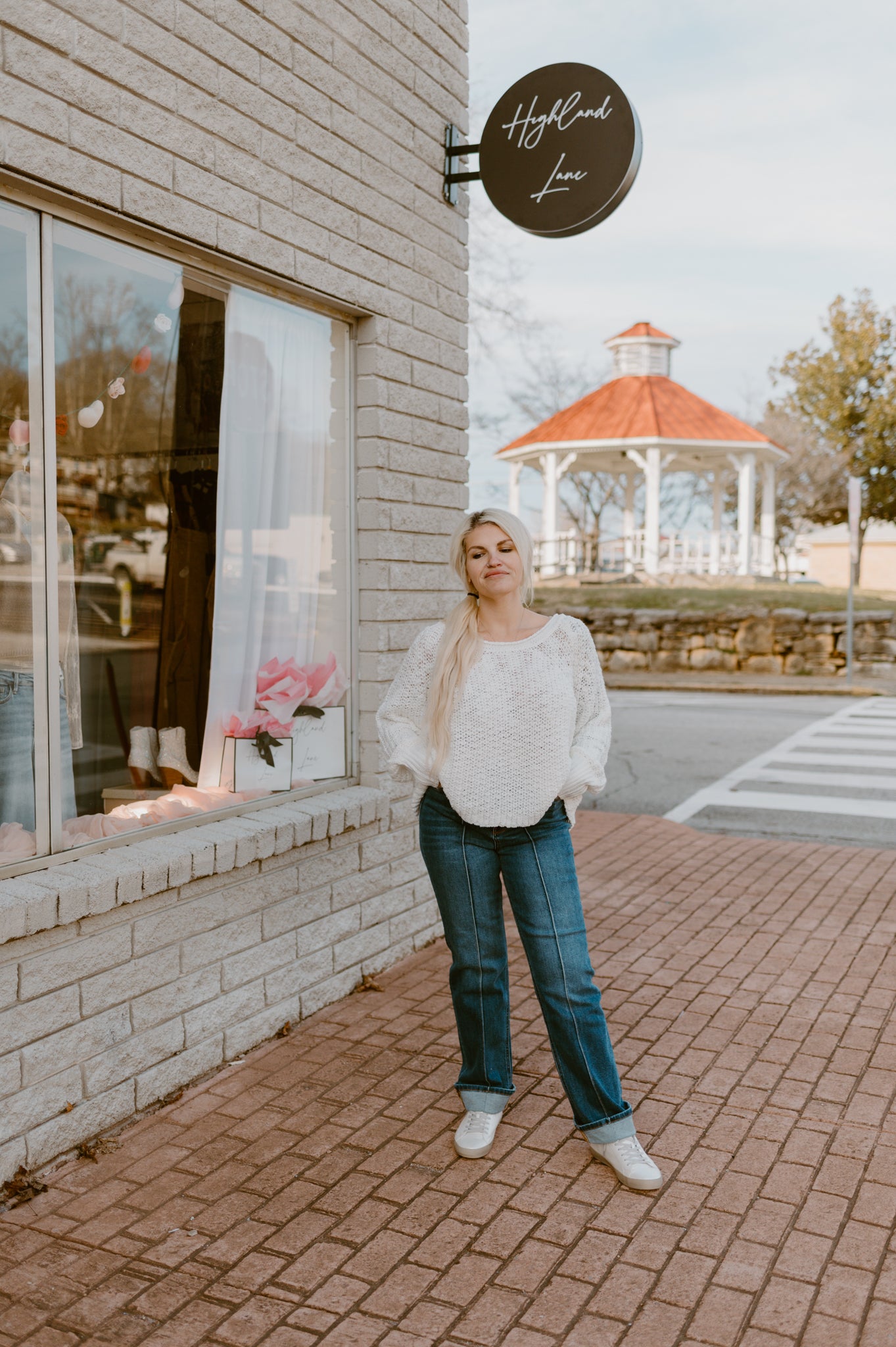 Cozy Cloud Sweater | White