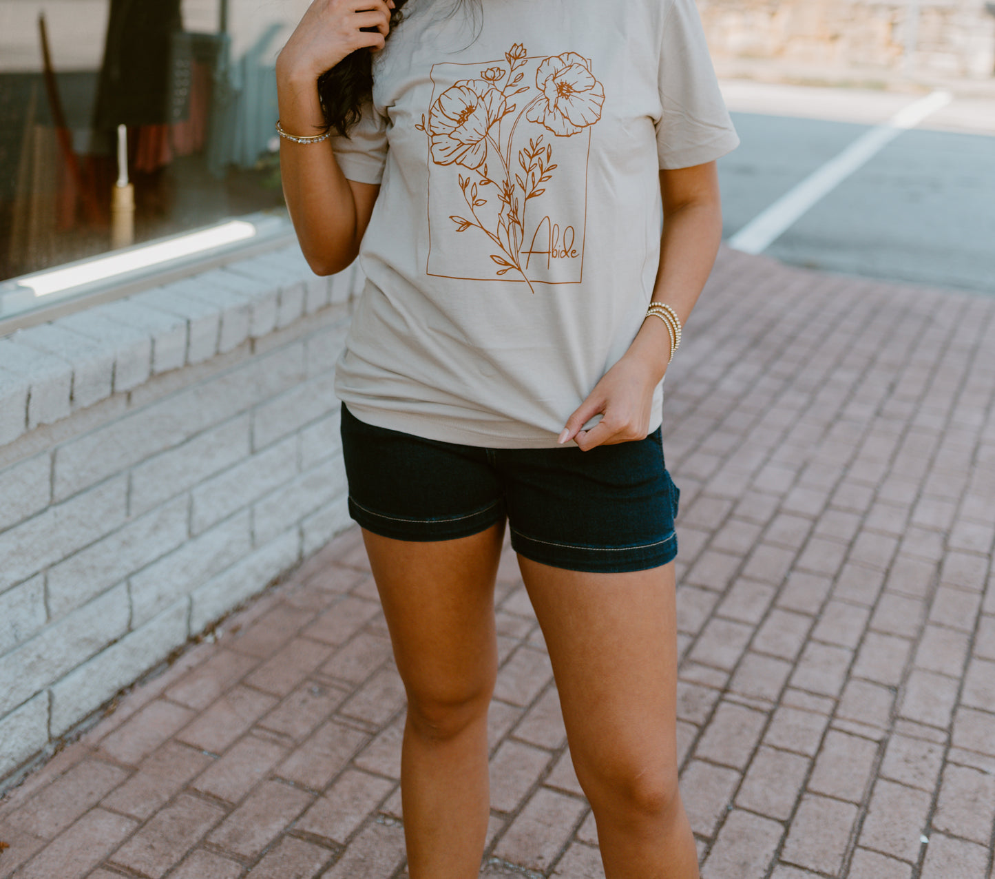 Abide Graphic Tee