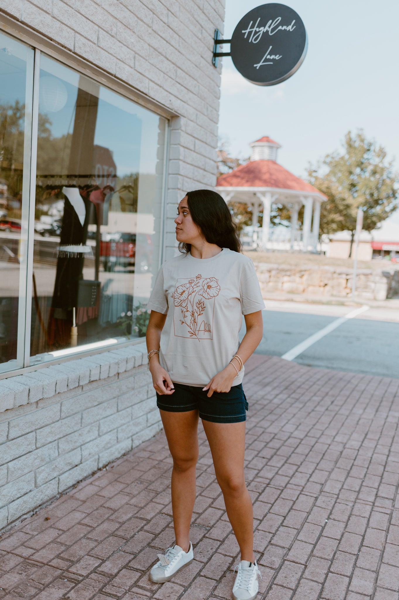 Abide Graphic Tee
