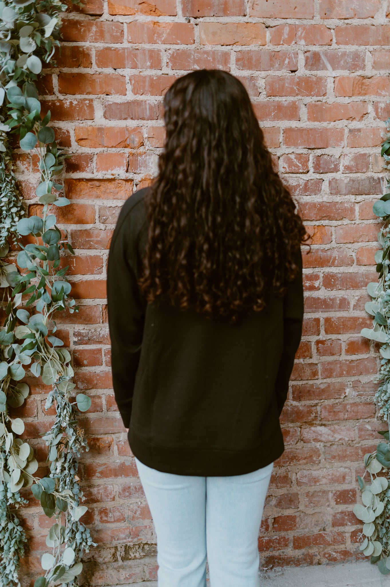 Easy Does it Pullover | Black
