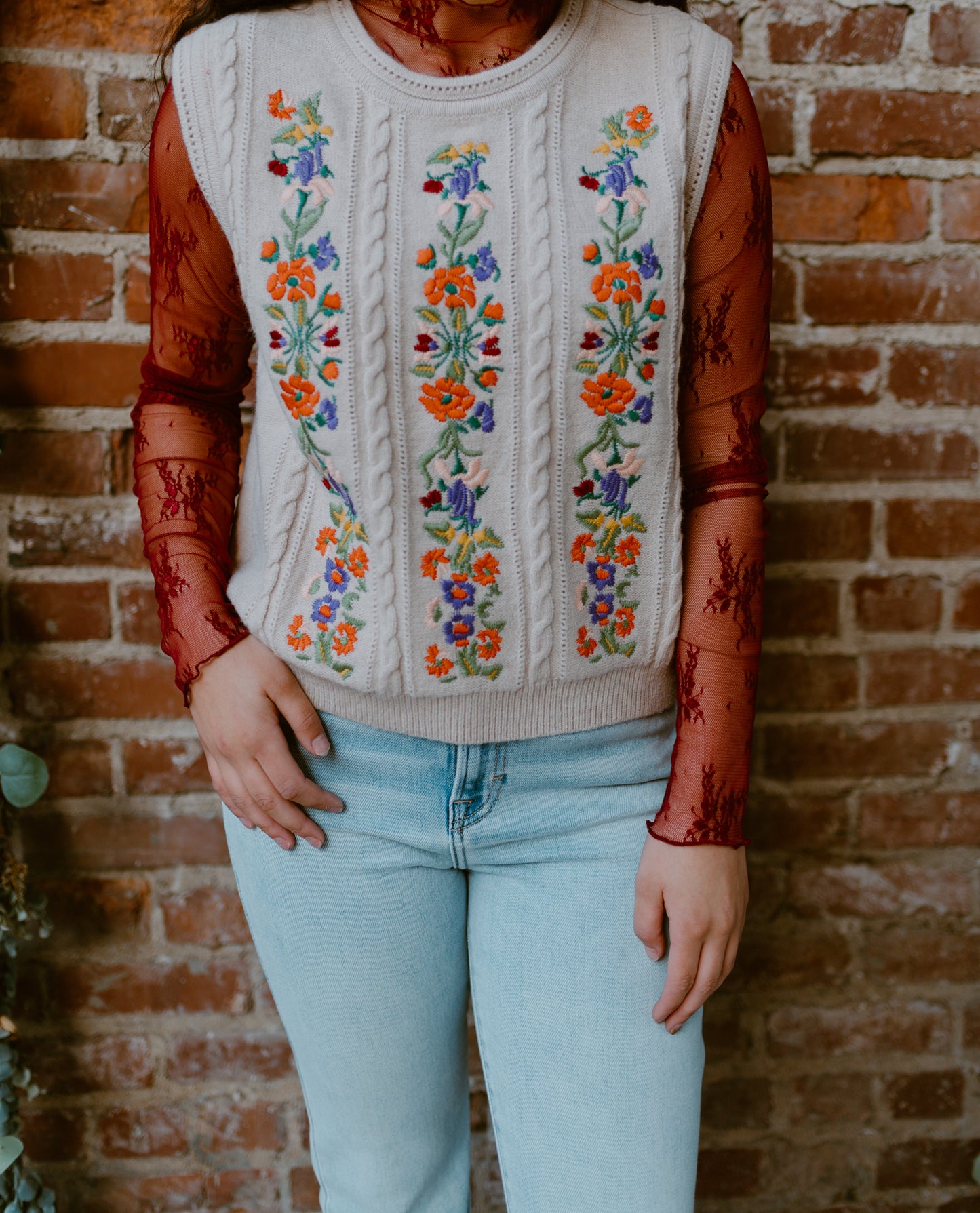 Embroidered Sleeveless Knit Tank Top
