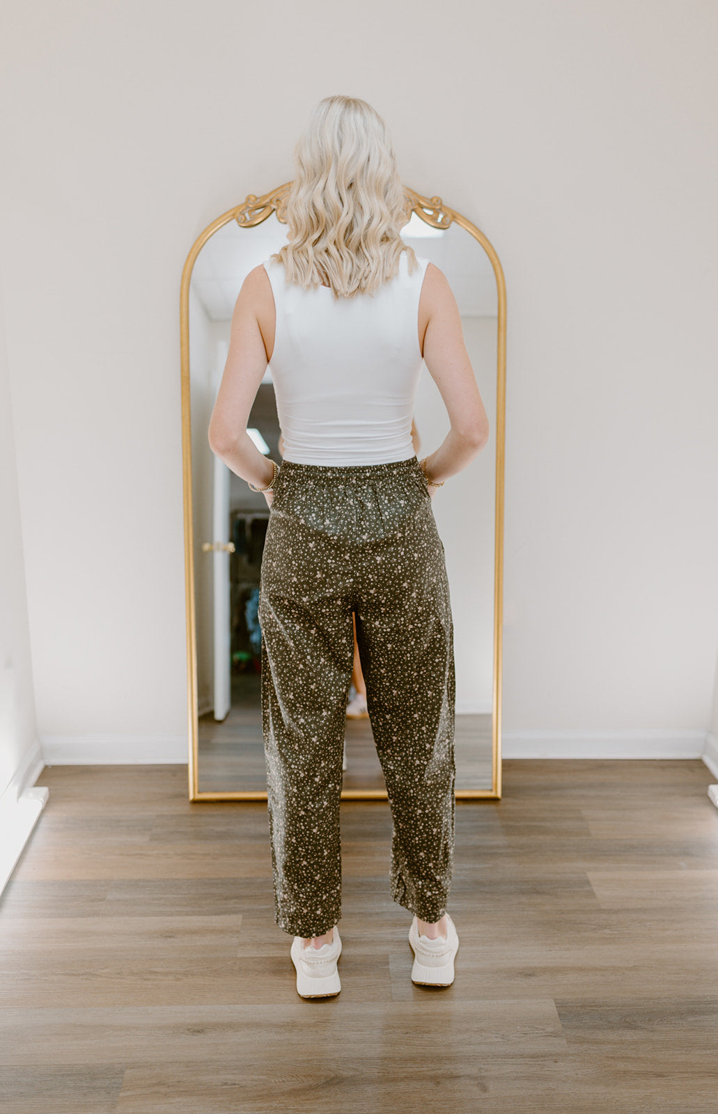 The Ditsy Daydream Pant | Olive