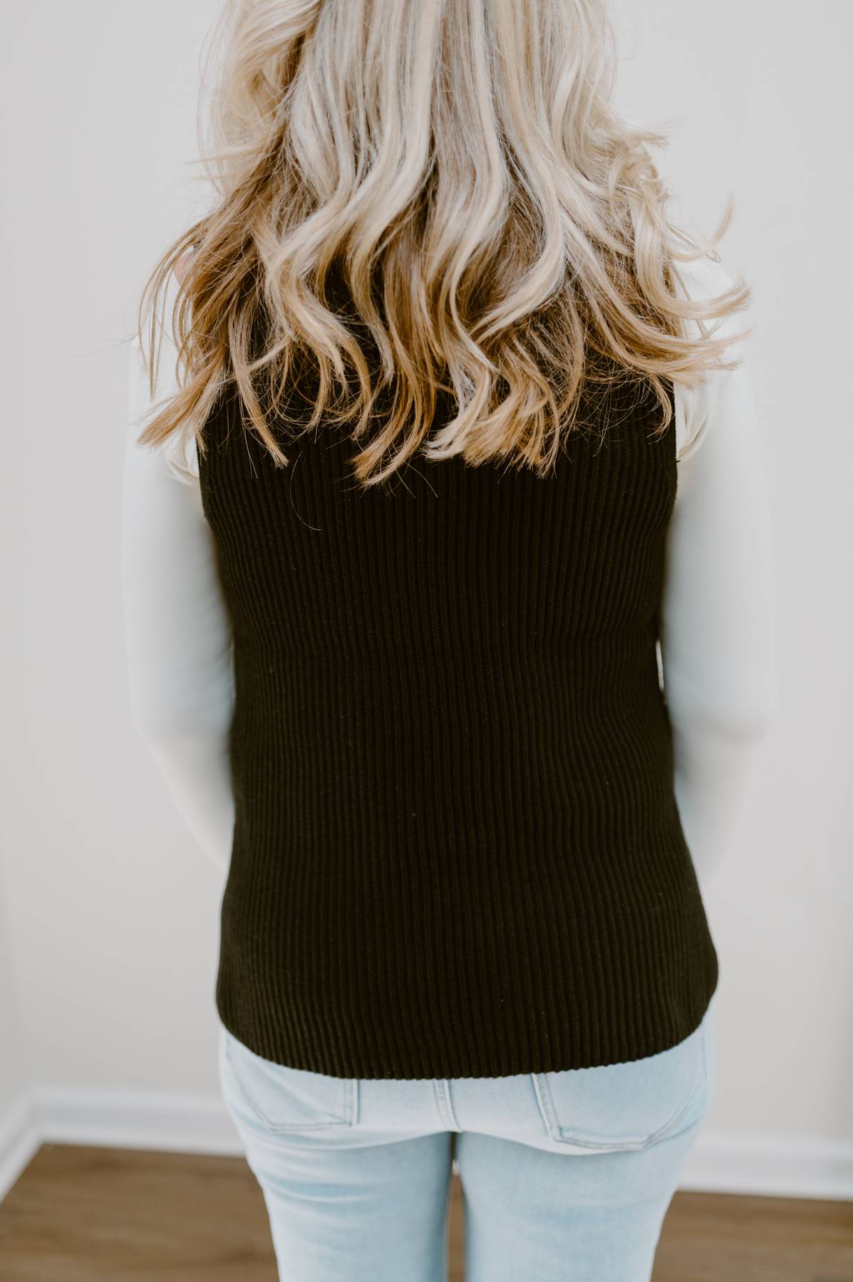 The Fall Edit Button Front Sweater Vest | Black