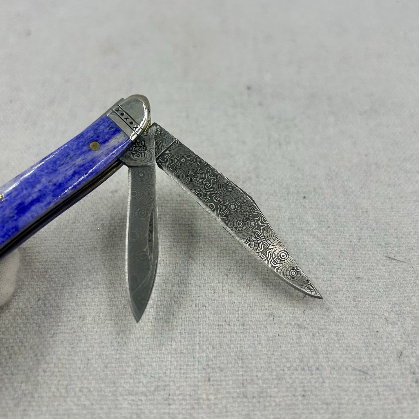 Case Peanut - 2011 - Smooth Ultra Violet Bone Damascus - Orig Box - Very Rare 🔥