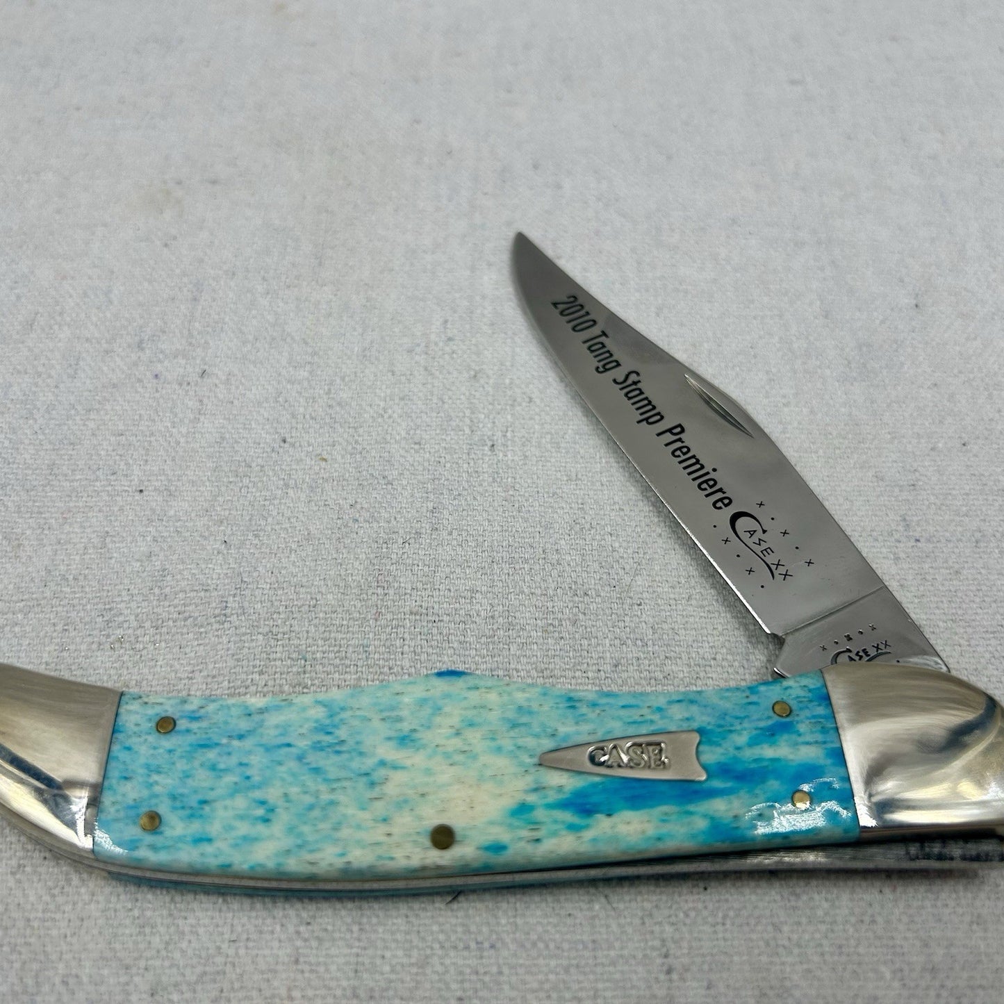 2010 Case Large Hunter 6165 Tang Stamp Premiere - Blue Appaloosa Handles - w Tin