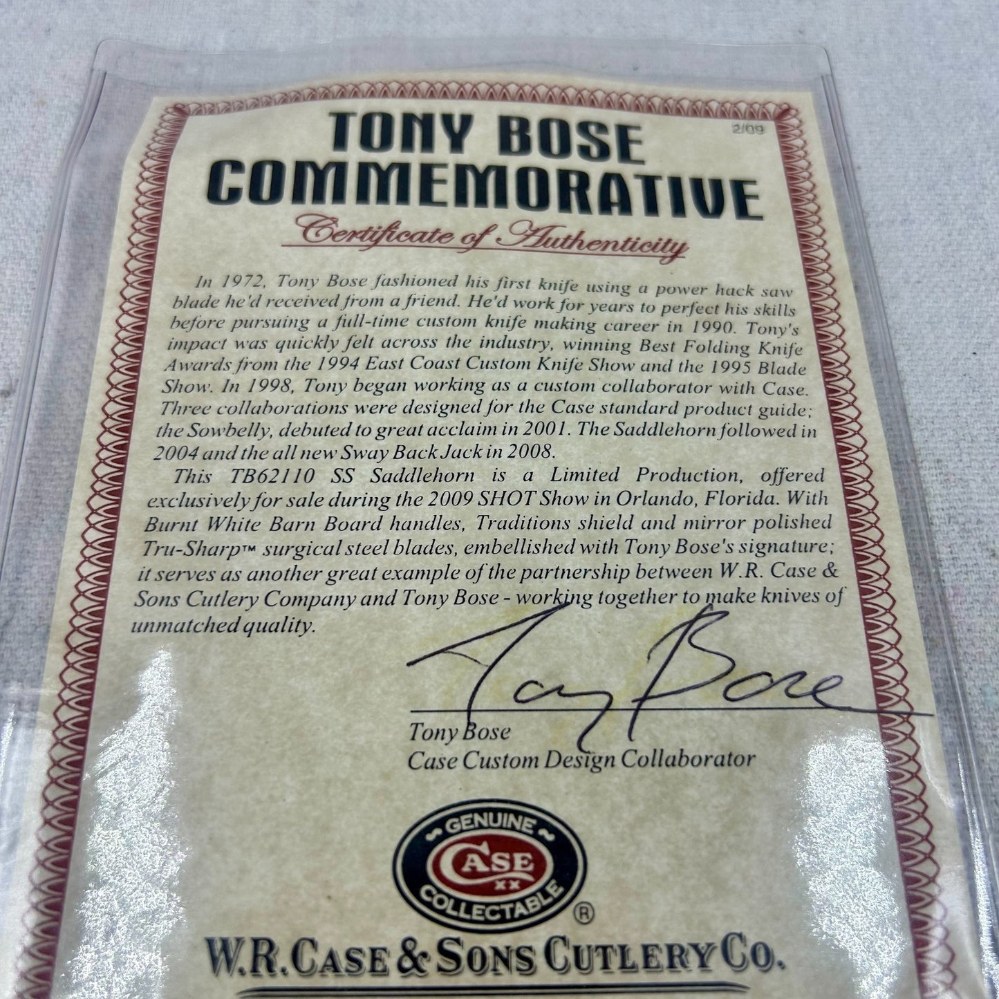 Case XX Saddlehorn - 2009 - Tony Bose signature on blade - Burnt White Bone