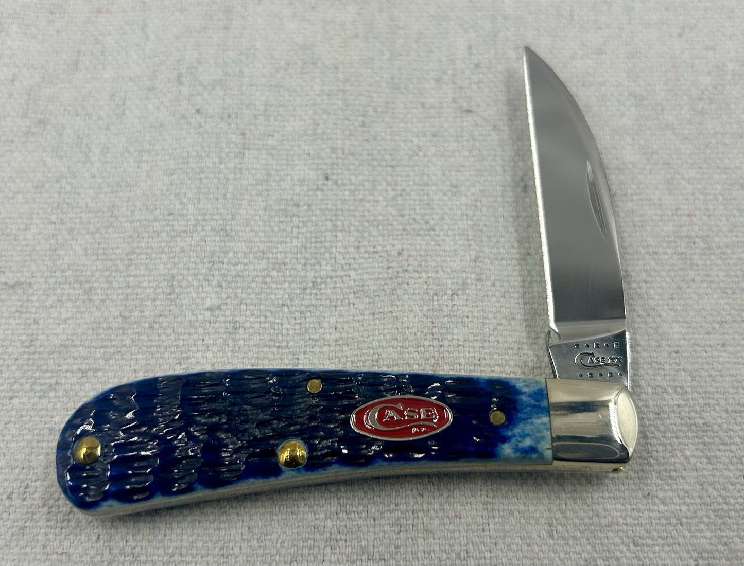 2010 Case Tony Bose - Sway Back Gent - Navy Blue Jigged Bone