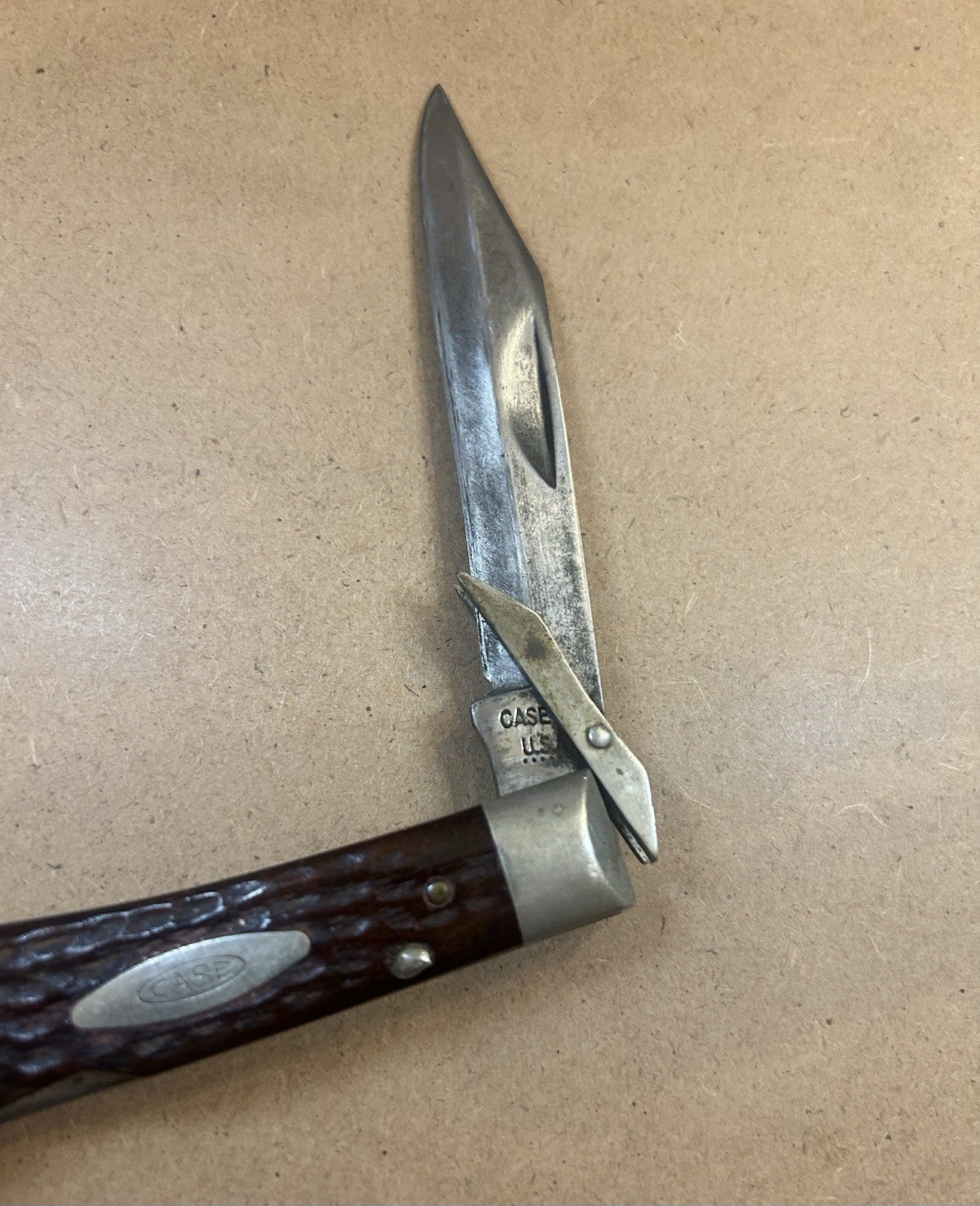 1975 Case Cheetah 5 Dot 6111 1/2L Jigged Bone Handle