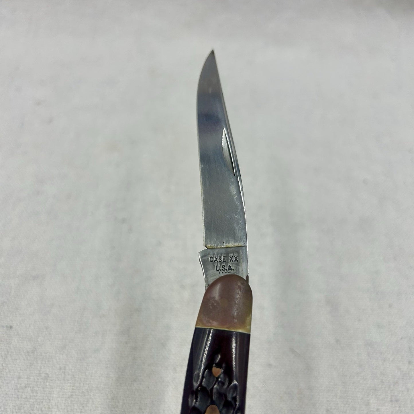 Case XX  1976 4Dot Muskrat Knife Red Bone Handles Vintage