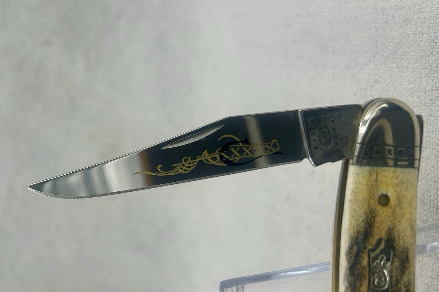 2009 Case Stag Muskrat - Polished Silver Nickel Bolsters - Etched Blade