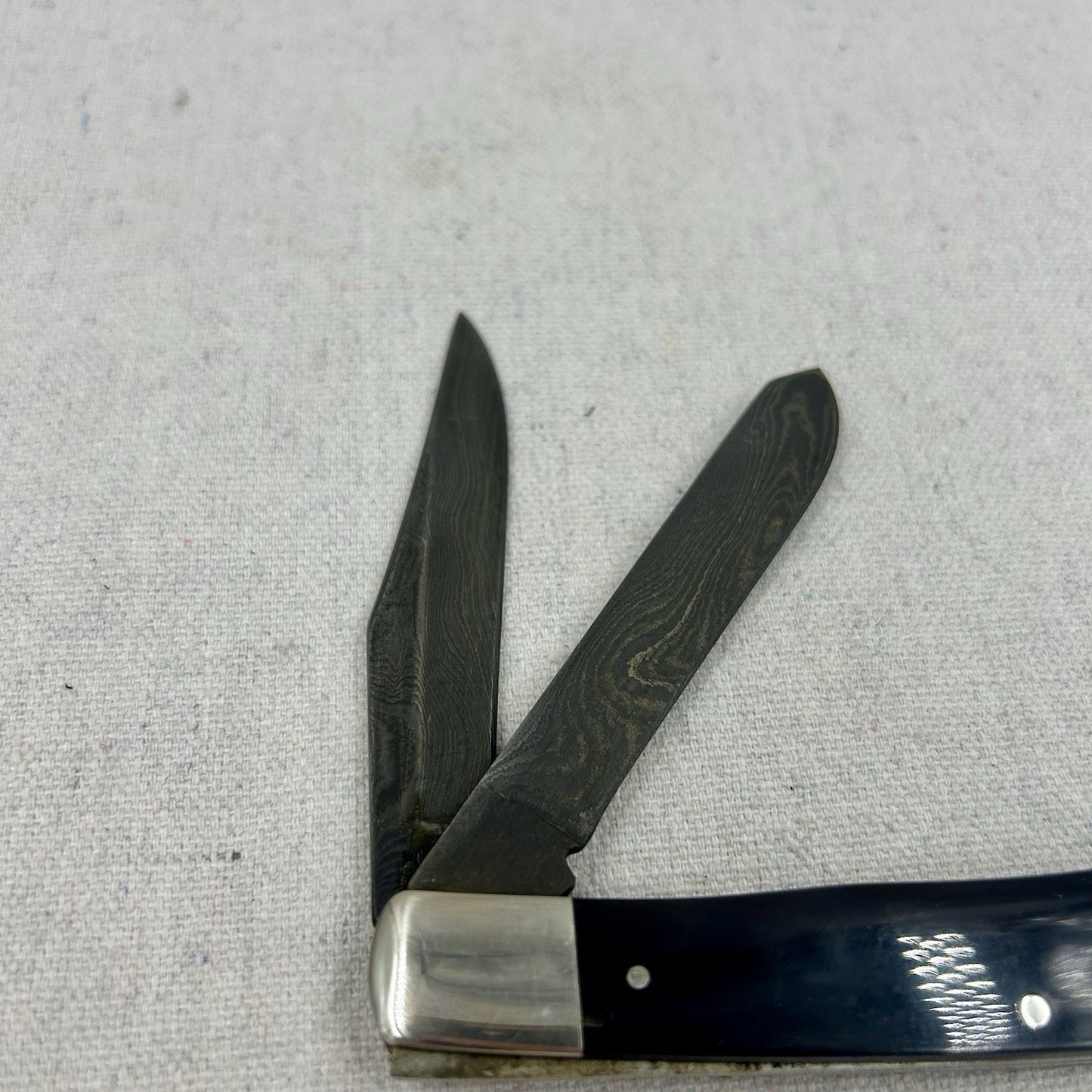 Remington USA Buffalo Horn Trapper - Damascus Blades - SN 53 - In Original Tin