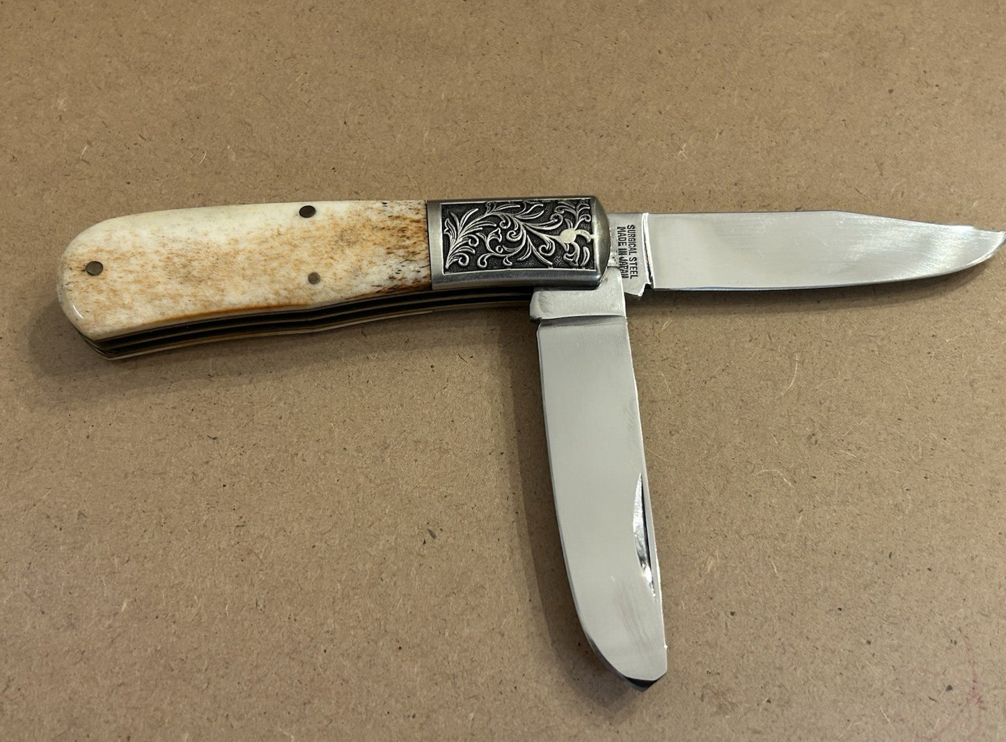 American Sportsmans Duckhunters Collectors Knife Sam McDowell - Elk Antler!