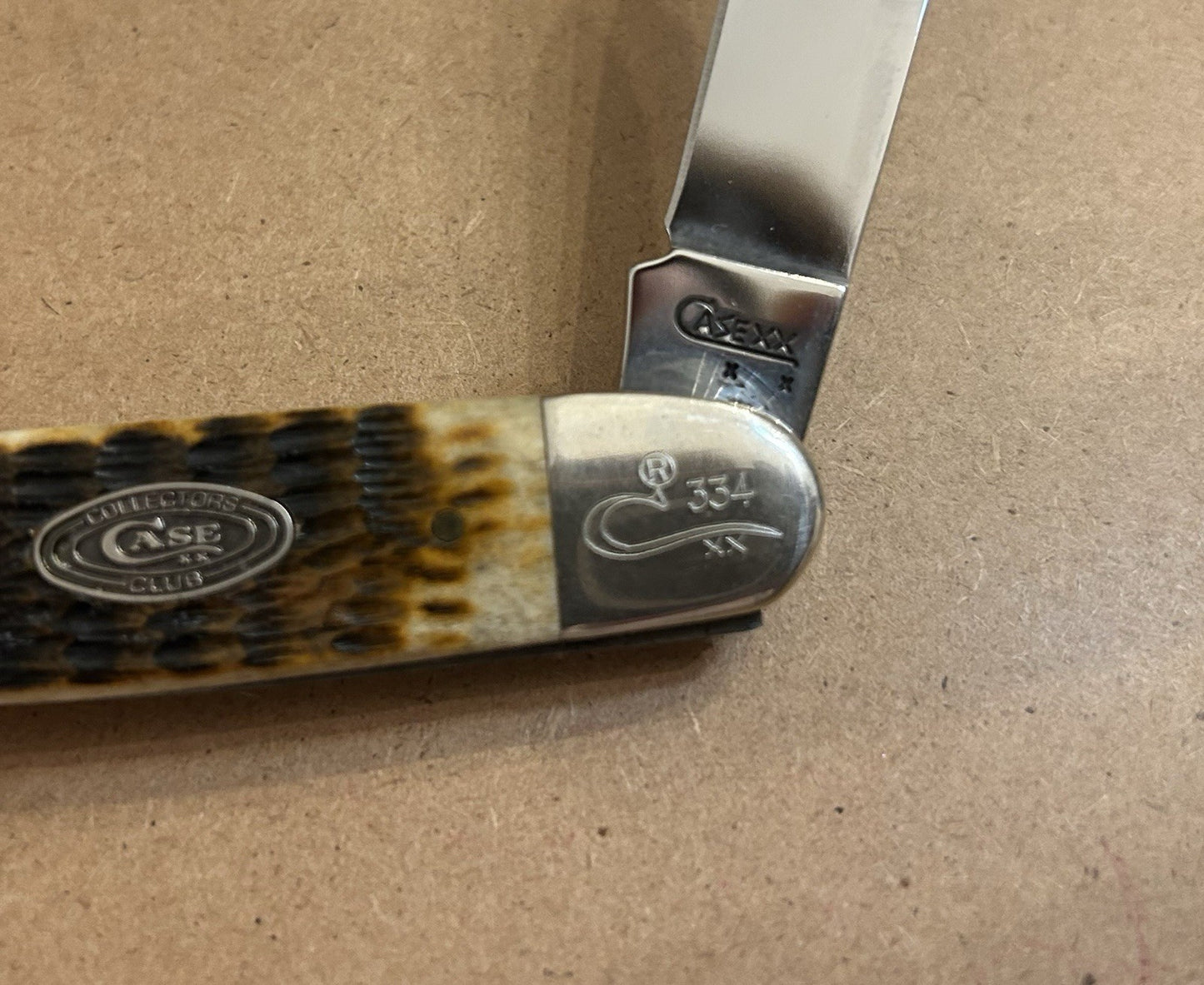 Case XX 2008 CCC Exclusive Rogers Jigged Dark Molasses Bone Cigar Whittler