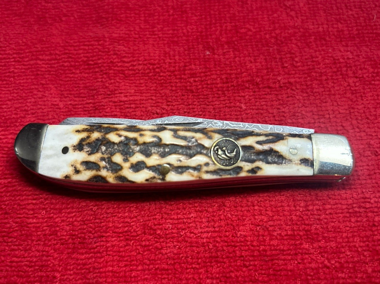 Hen And Rooster Trapper Knife - Damascus Blades - Beautiful Stag!!