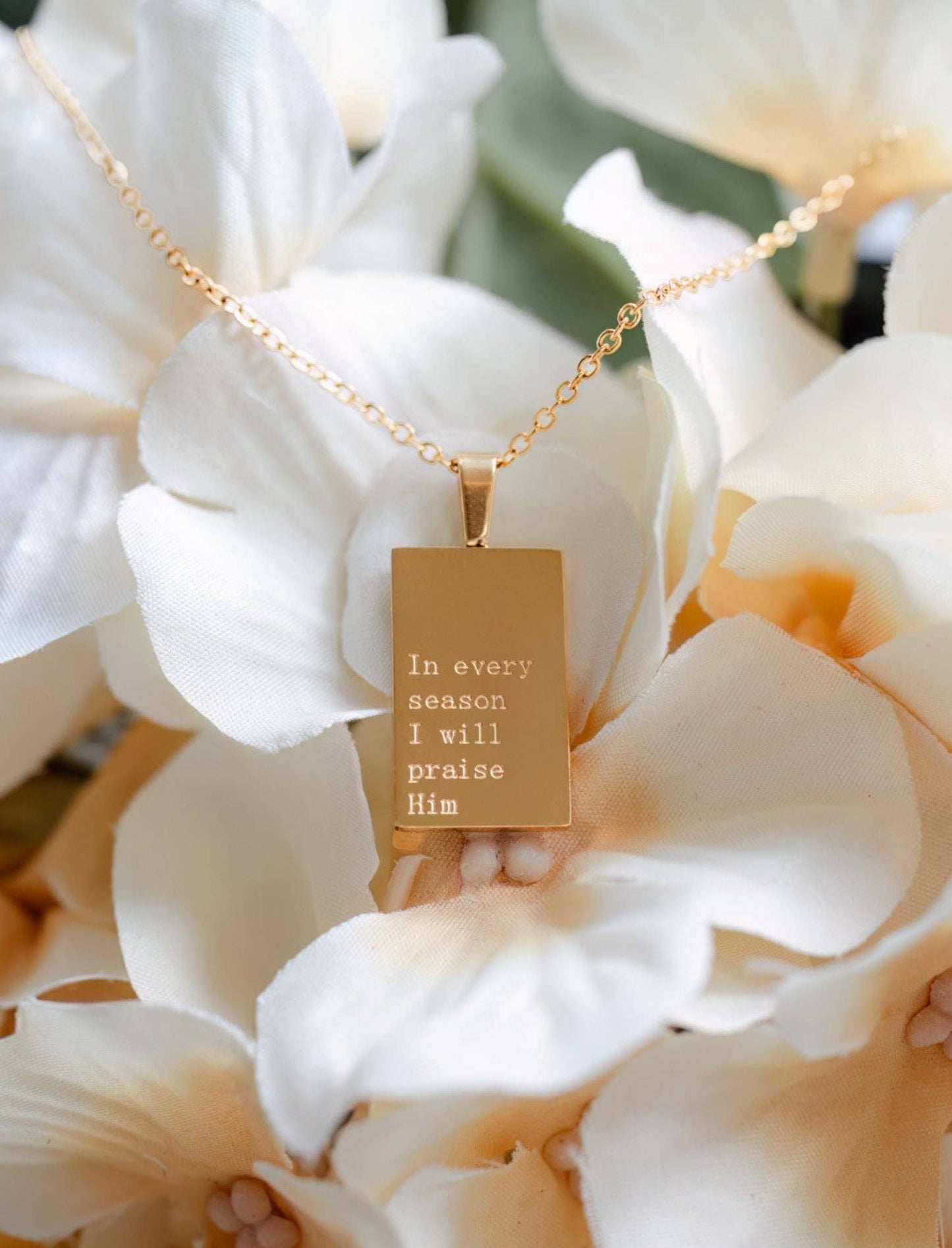 In every season I will Praise Necklace: 18 karat gold plated