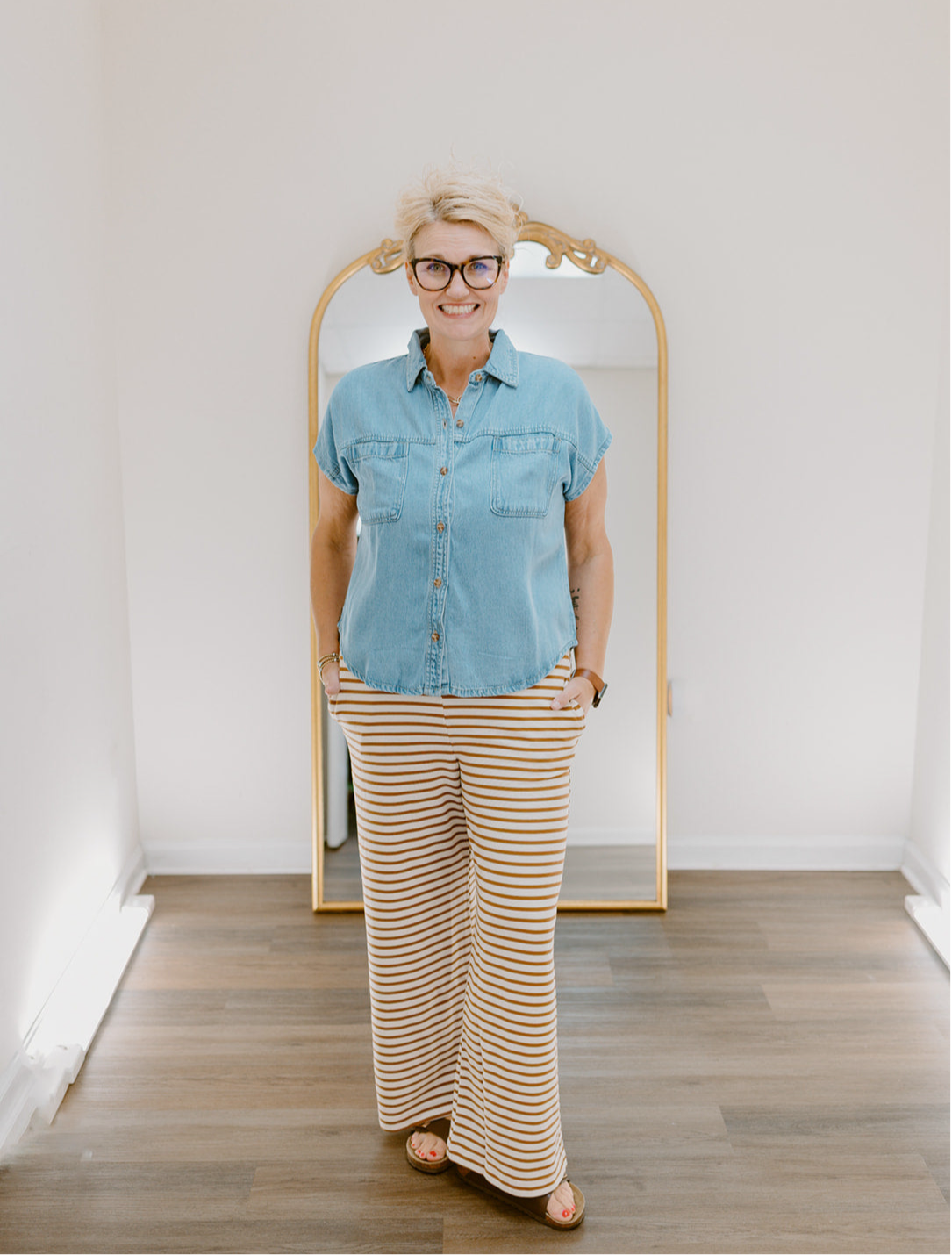 The Sutton Short Sleeve Button Up | Chambray