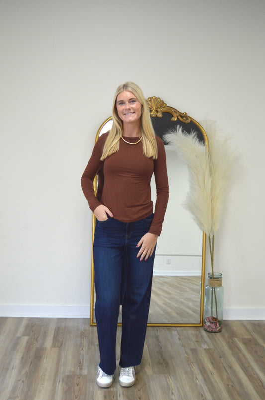 The Signature Crew Long Sleeve | Chestnut