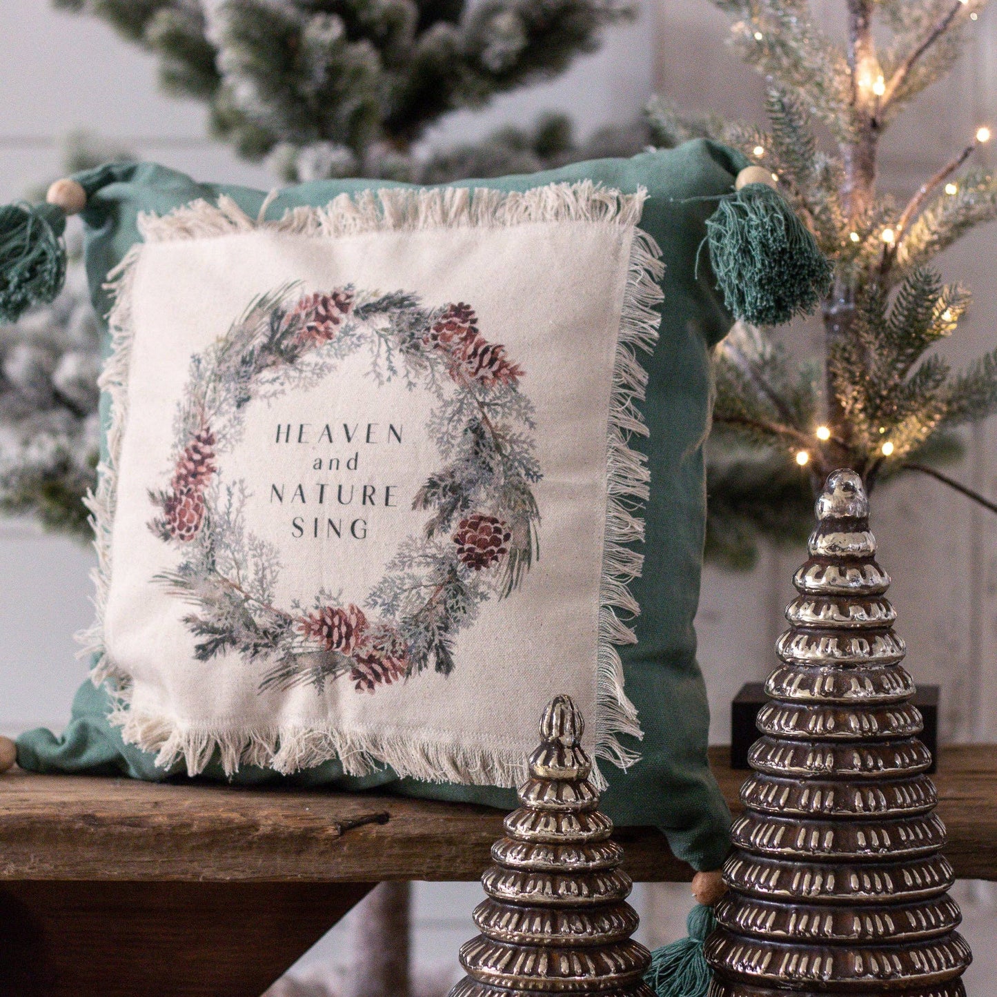 Heaven and Nature Sing Pillow | Green