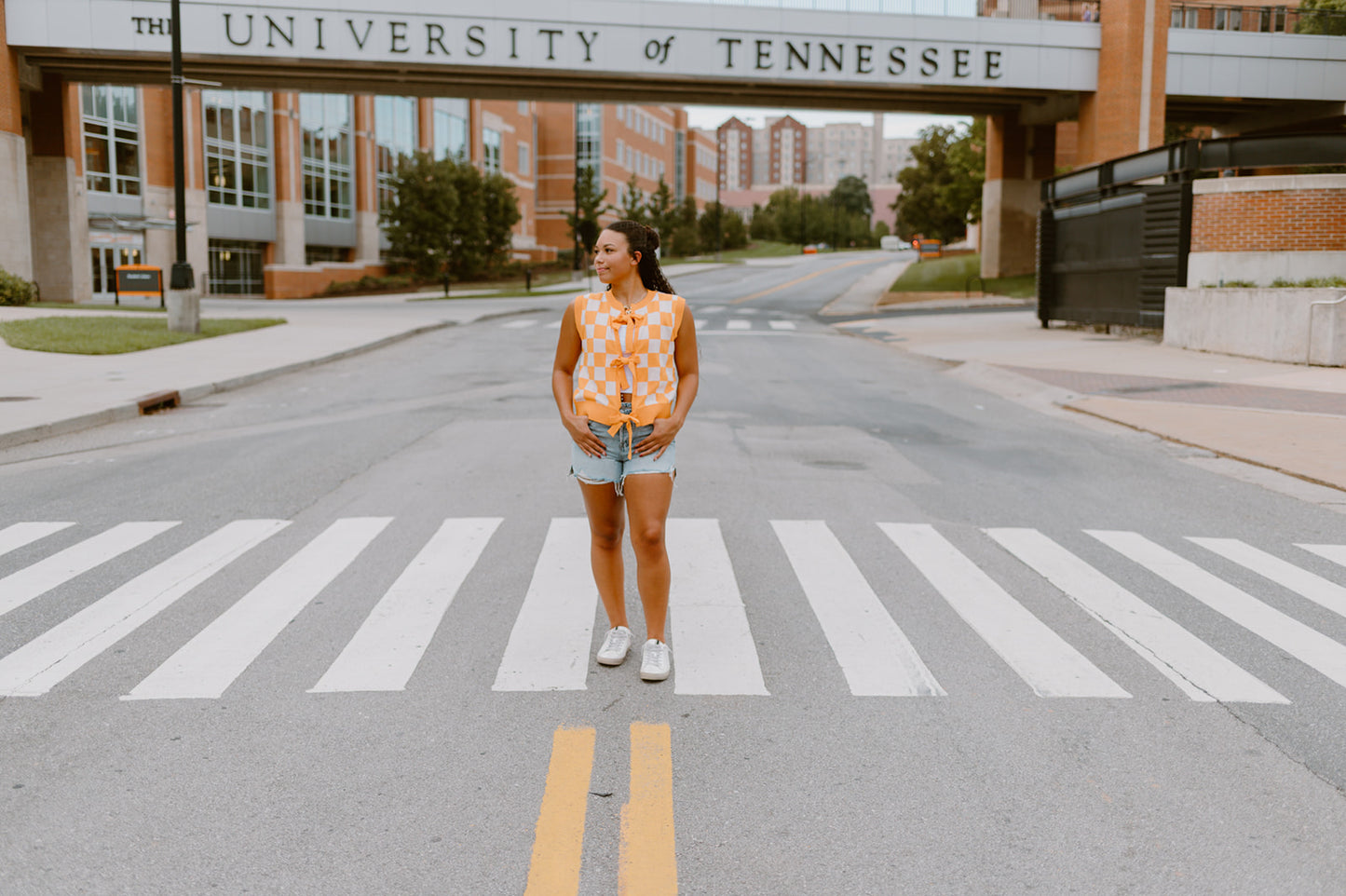 The Victory Bow Knit Vest | Tennessee Orange