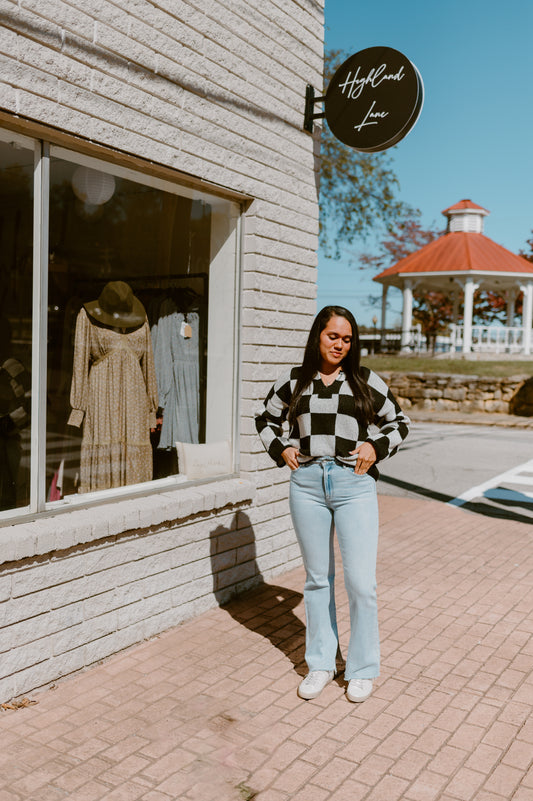 Checkered Crew Neck Sweater | Black