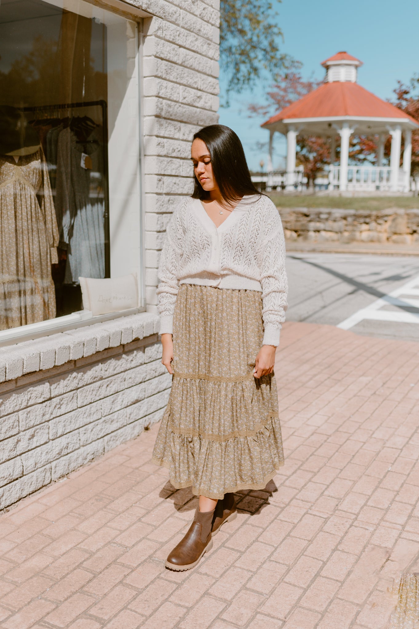 Delicate Lace Pattern Cardigan | Cream