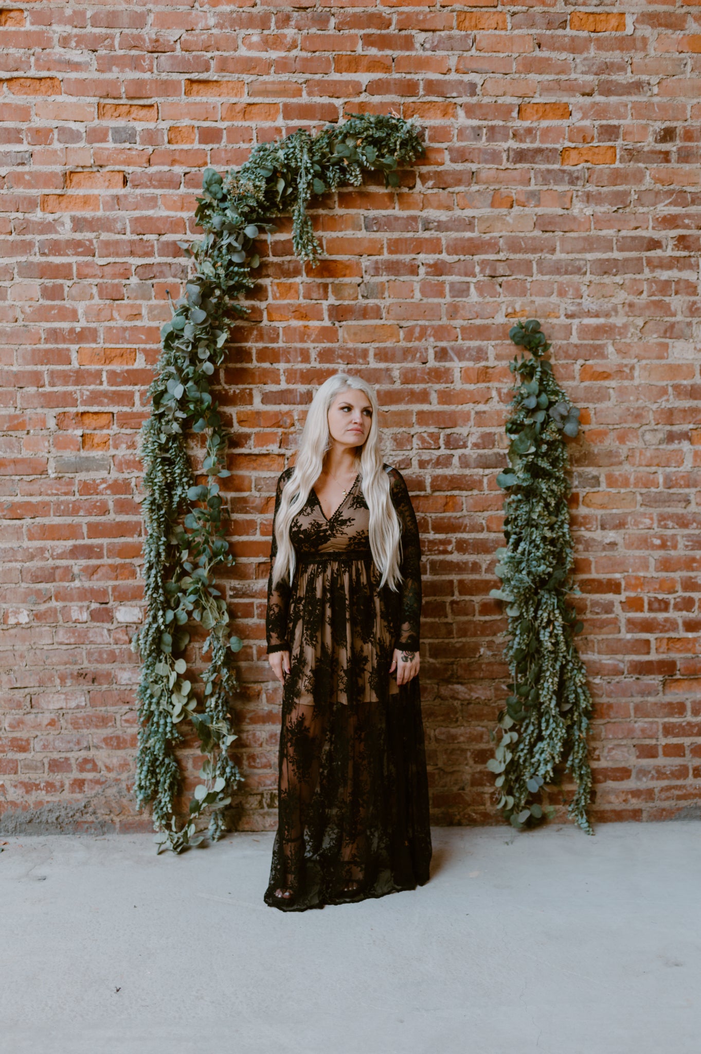 Boho Floral Lace V-Neck Maxi Dress | Black