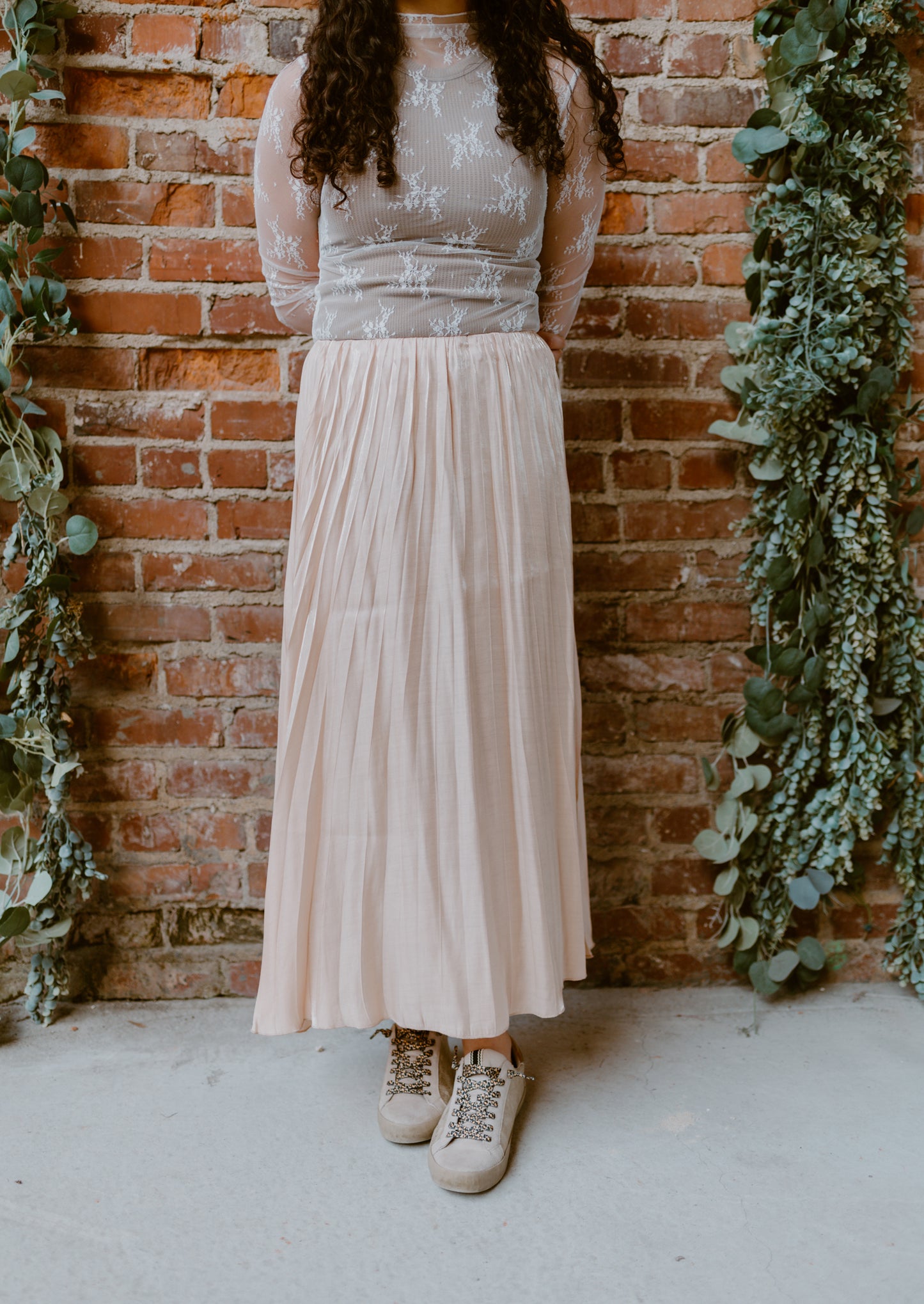 Shiny Pleated Midi Skirt | Beige