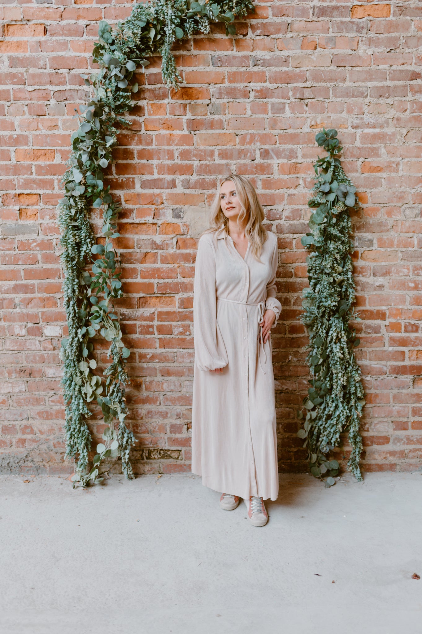 Pretty Pleated Maxi Dress | Champagne