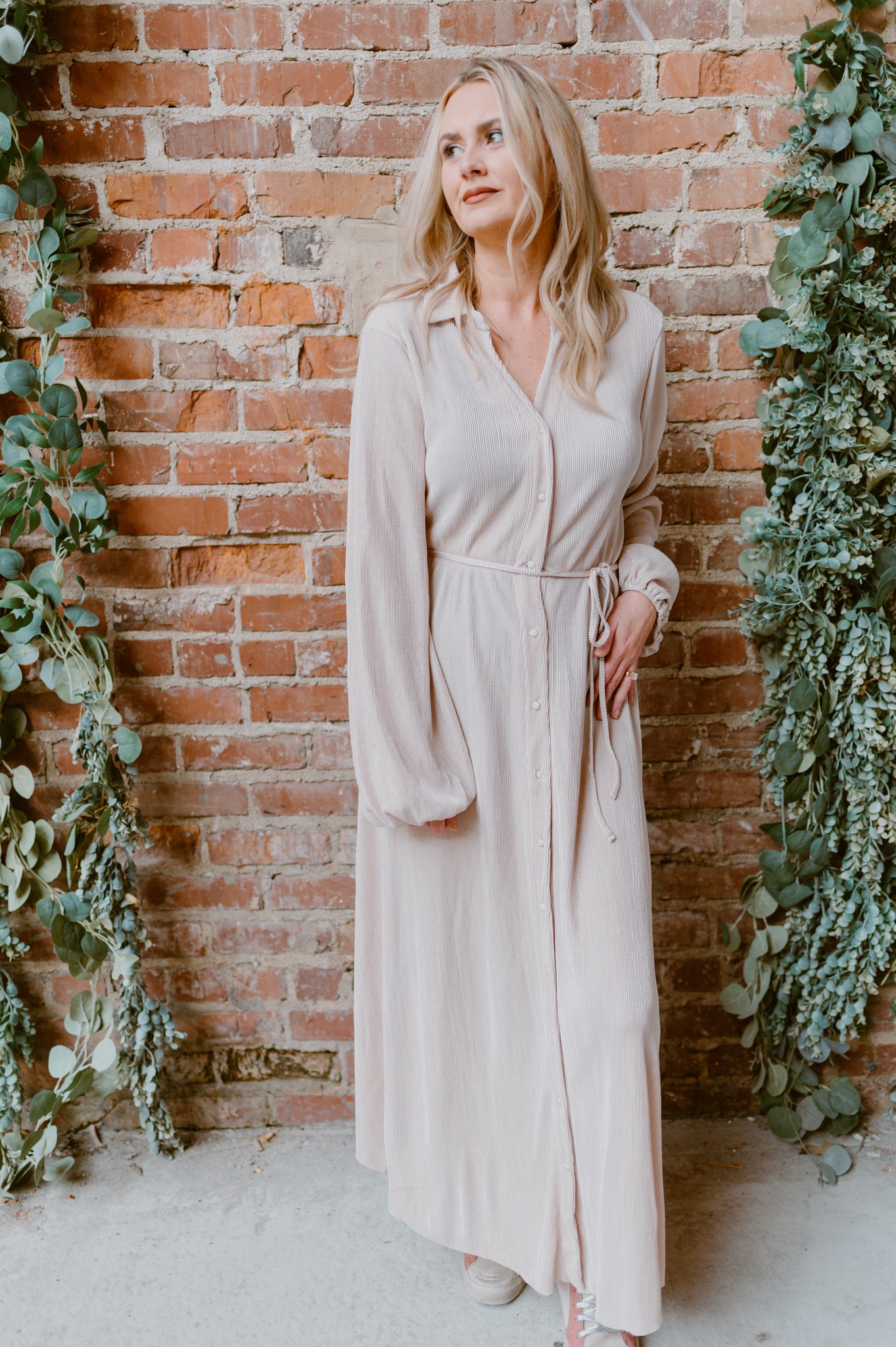 Pretty Pleated Maxi Dress | Champagne