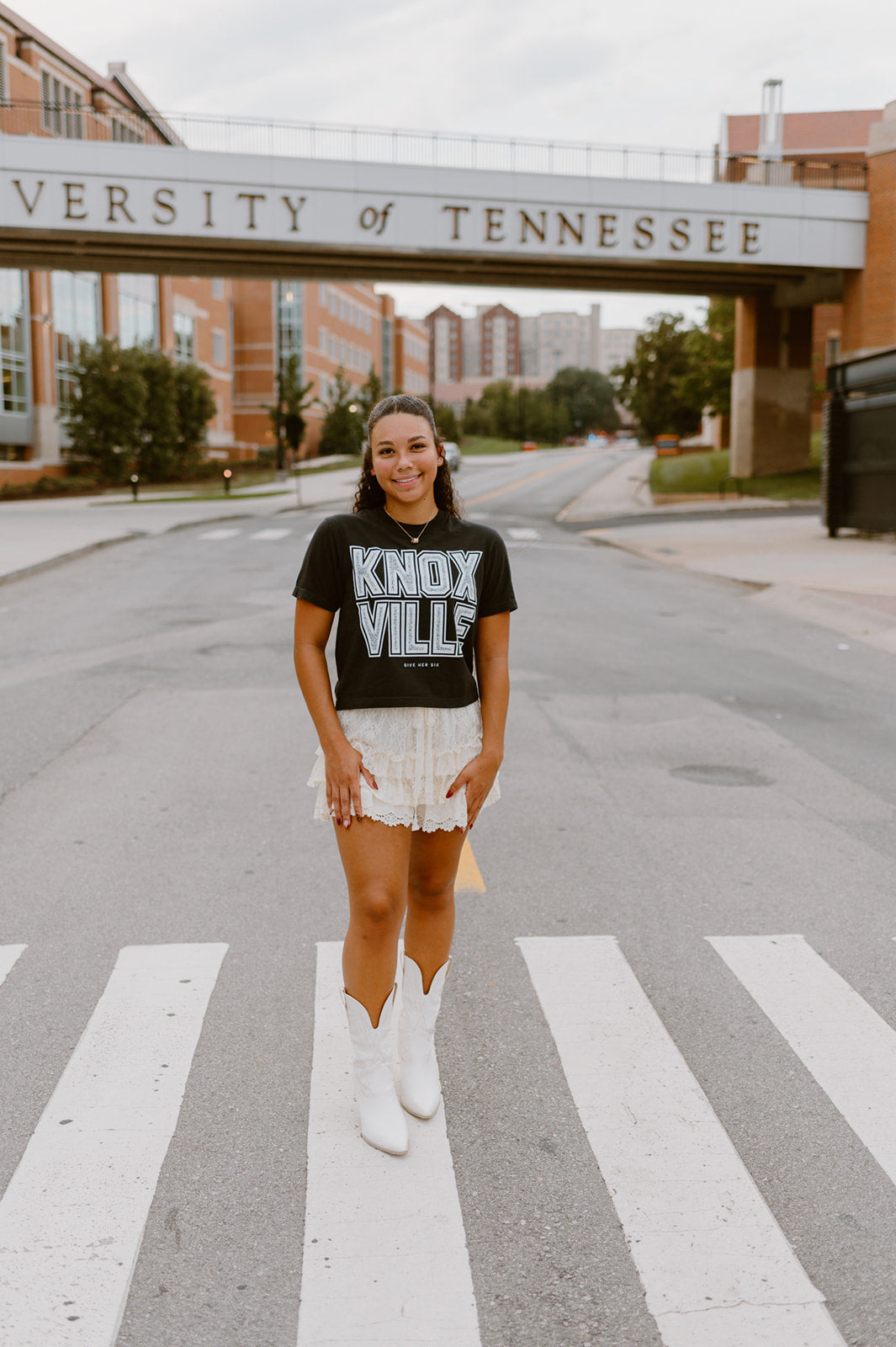 Knoxville Crop Tee | Black