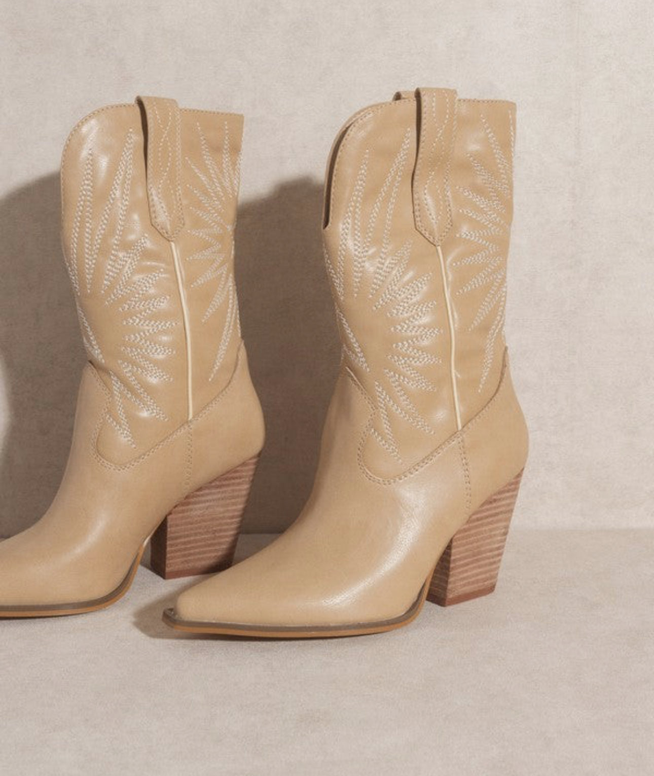 Emersyn Boots | Almond