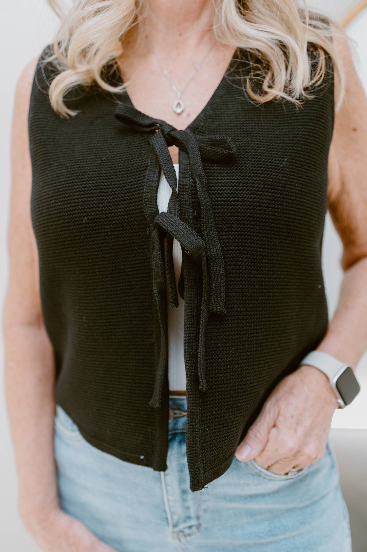 Timeless Tie-Front Knit Vest | Black