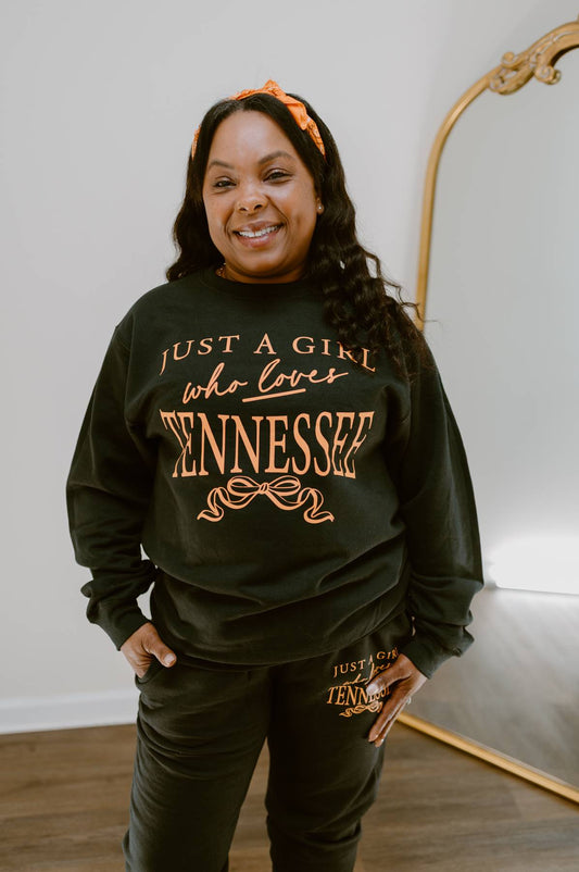 Girl Who Loves TN | Sweatshirt