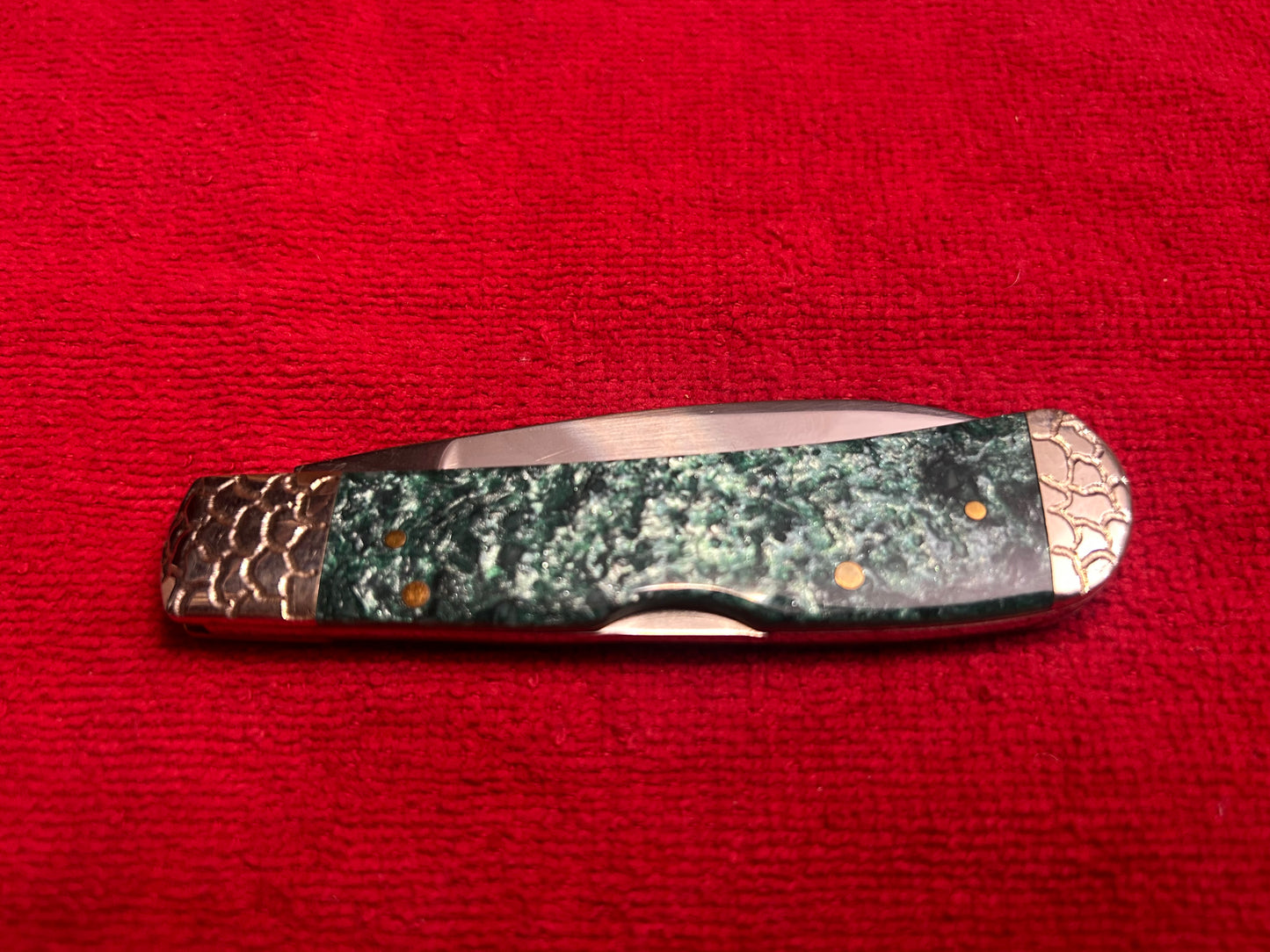 2017 CASE Tribal Lock - Tony Bose - Green Sparkle Kirinite Handle - TB101201