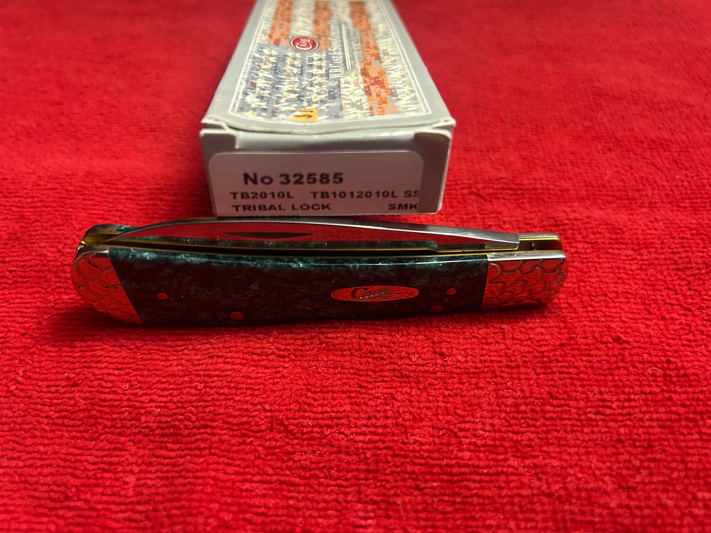 2017 CASE Tribal Lock - Tony Bose - Green Sparkle Kirinite Handle - TB101201