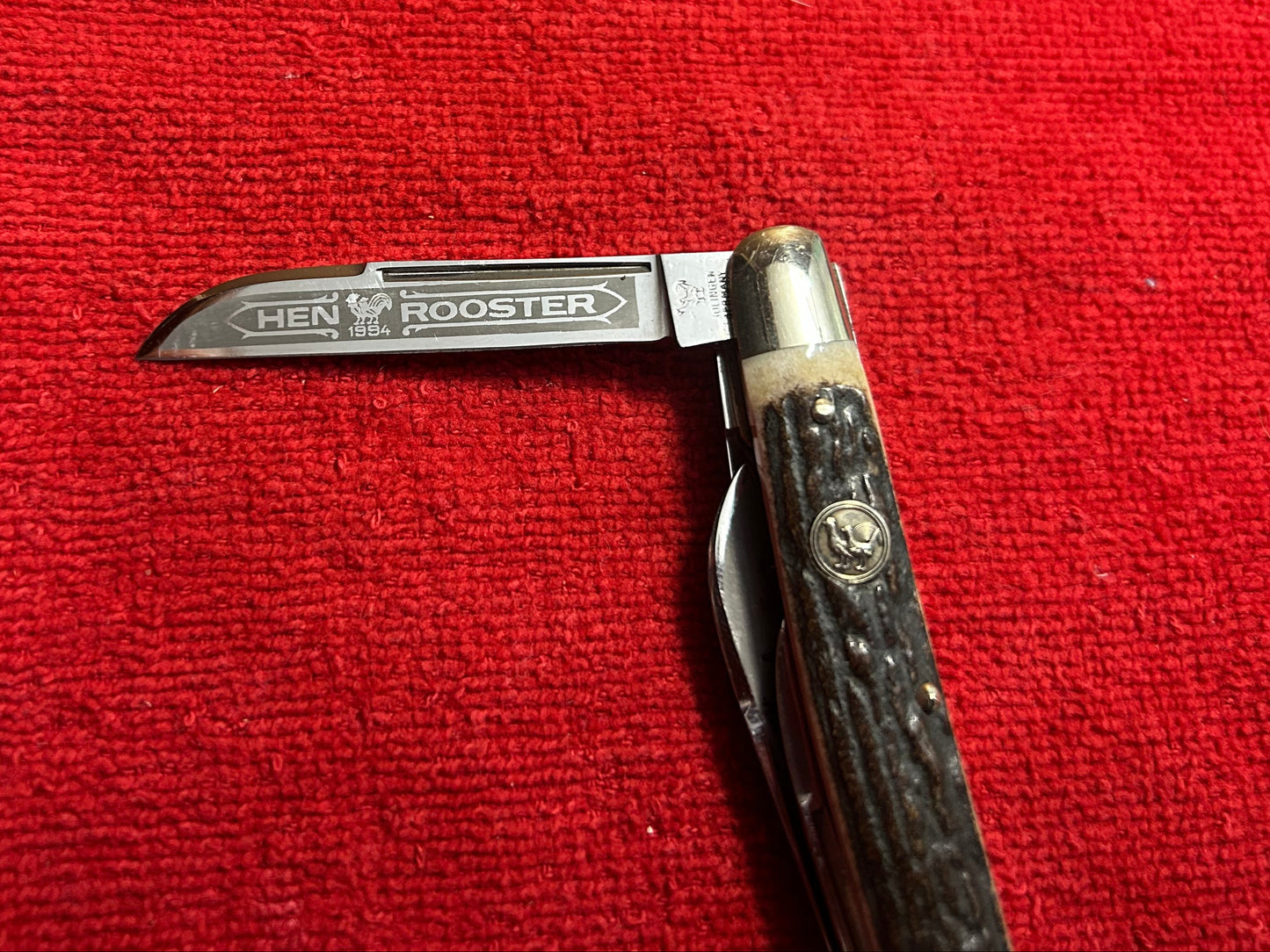 1994 Hen & Rooster Congress Knife - 4 Blade - Deer Hunter - Stag Handle - MINT